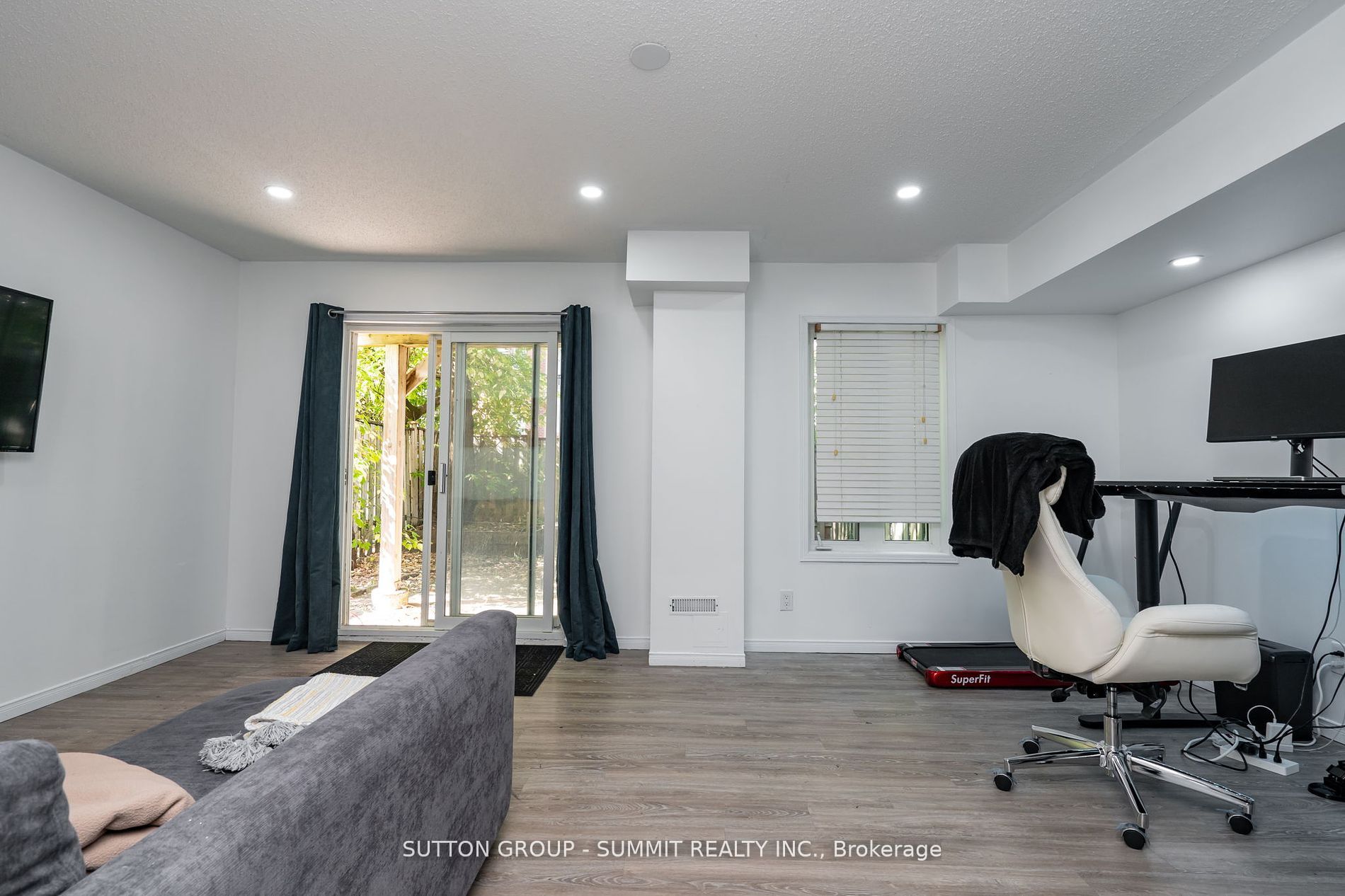 103 John Street Property Photo 8
