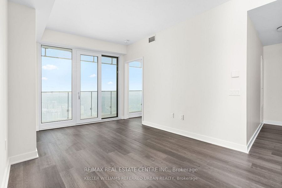 3900 Confederation Parkway 5701 Property Photo 8