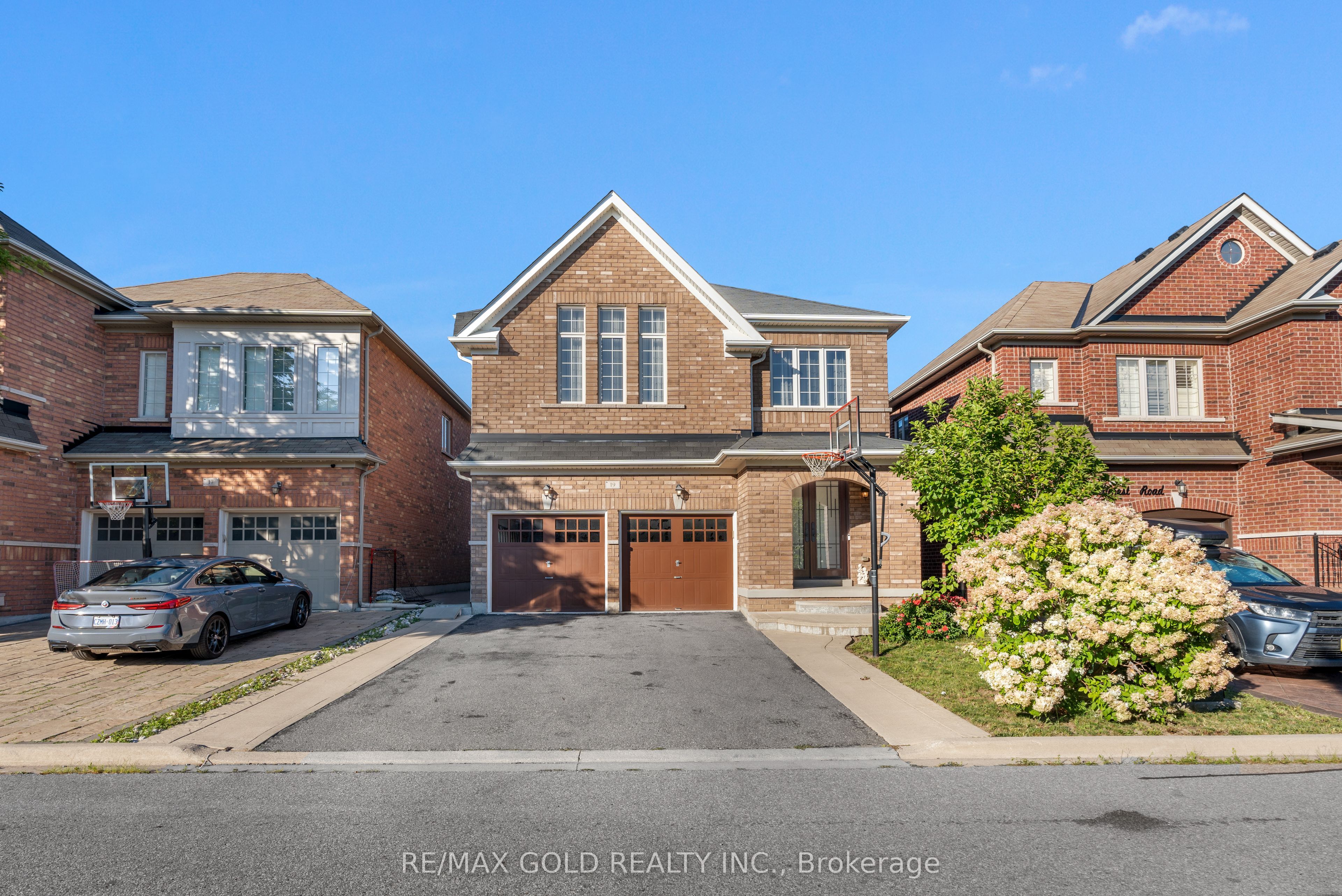 19 Bellcrest Road Property Photo 3