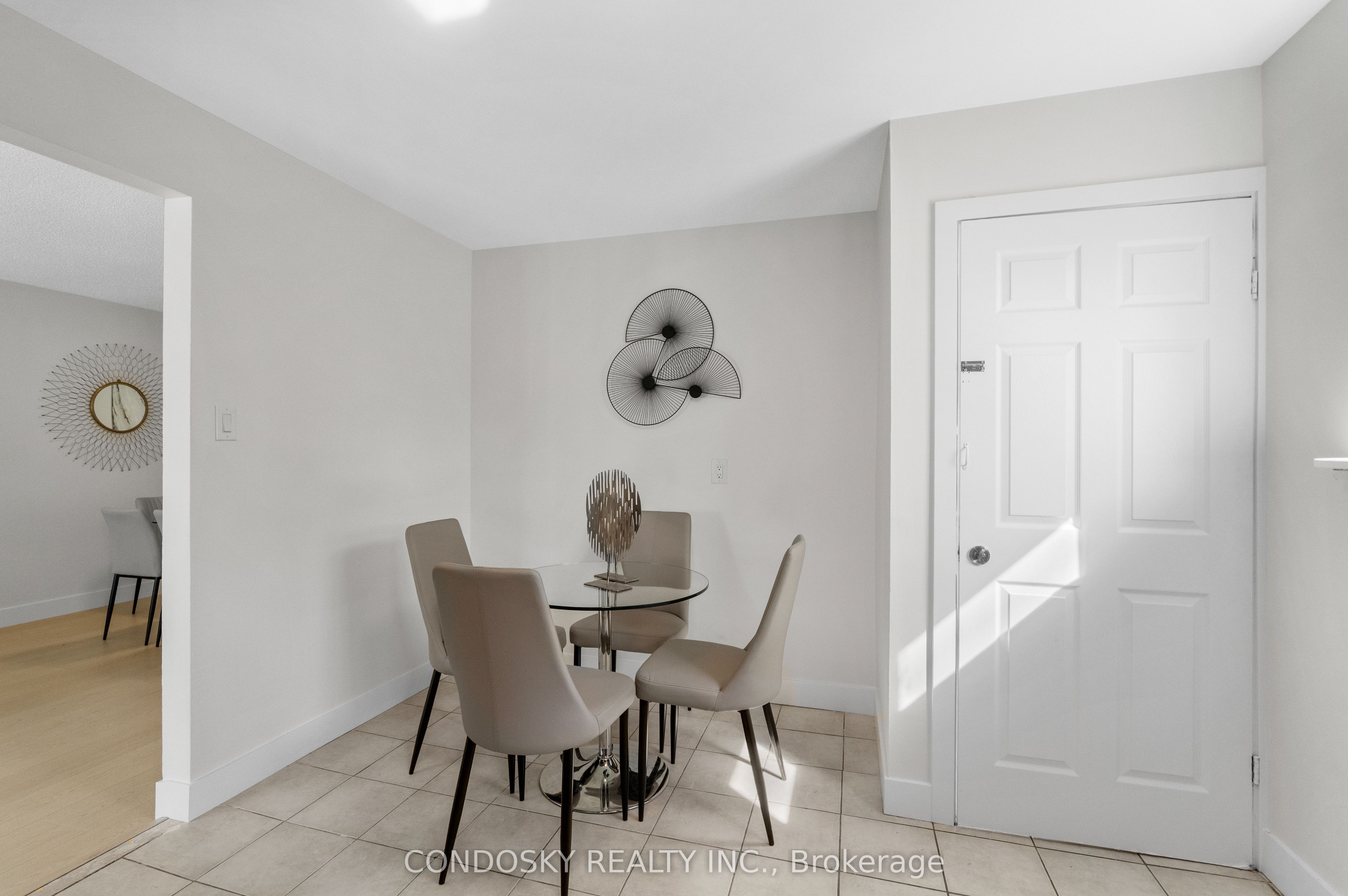 768 Annamore Road Property Photo 15