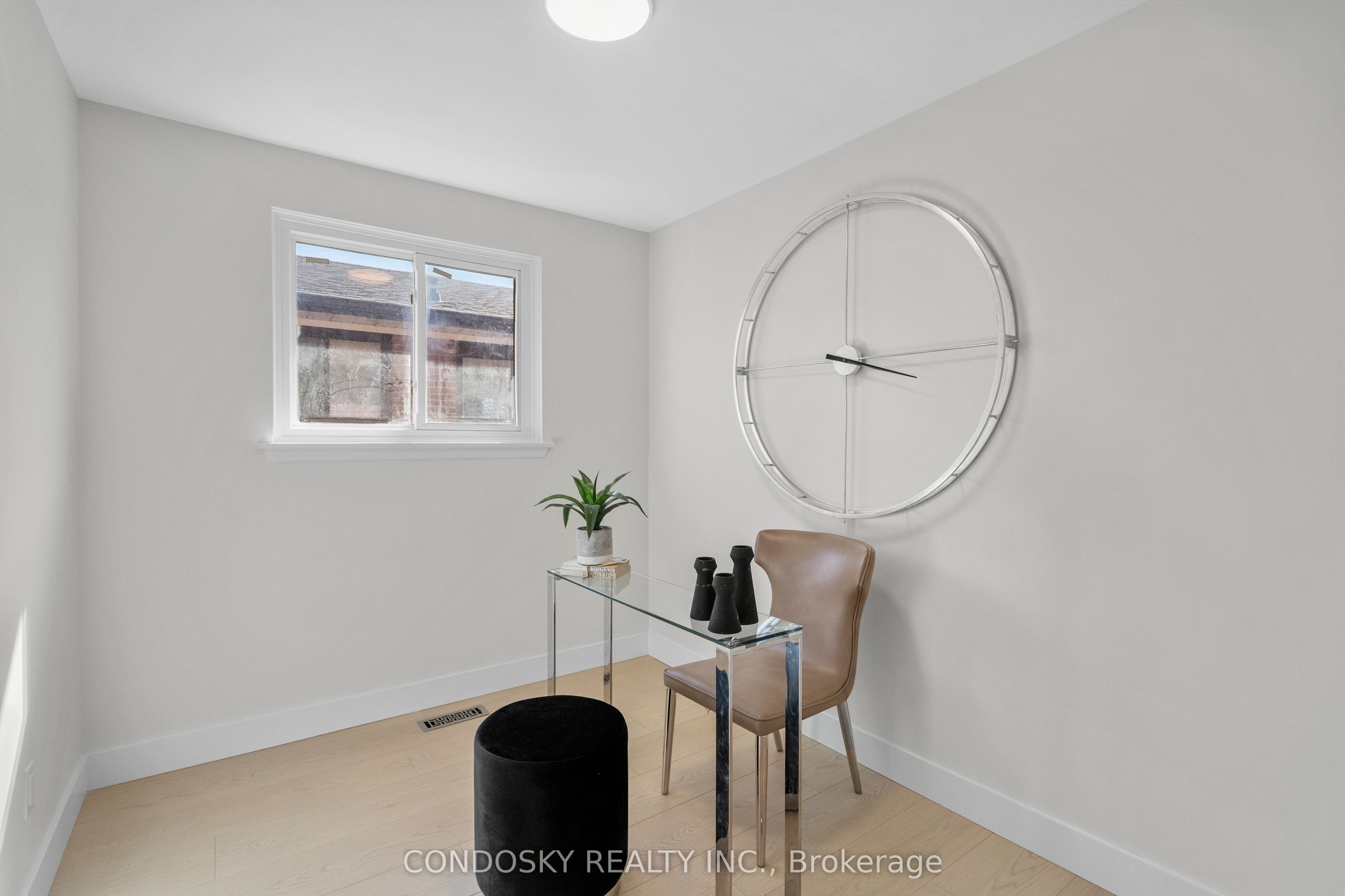 768 Annamore Road Property Photo 25