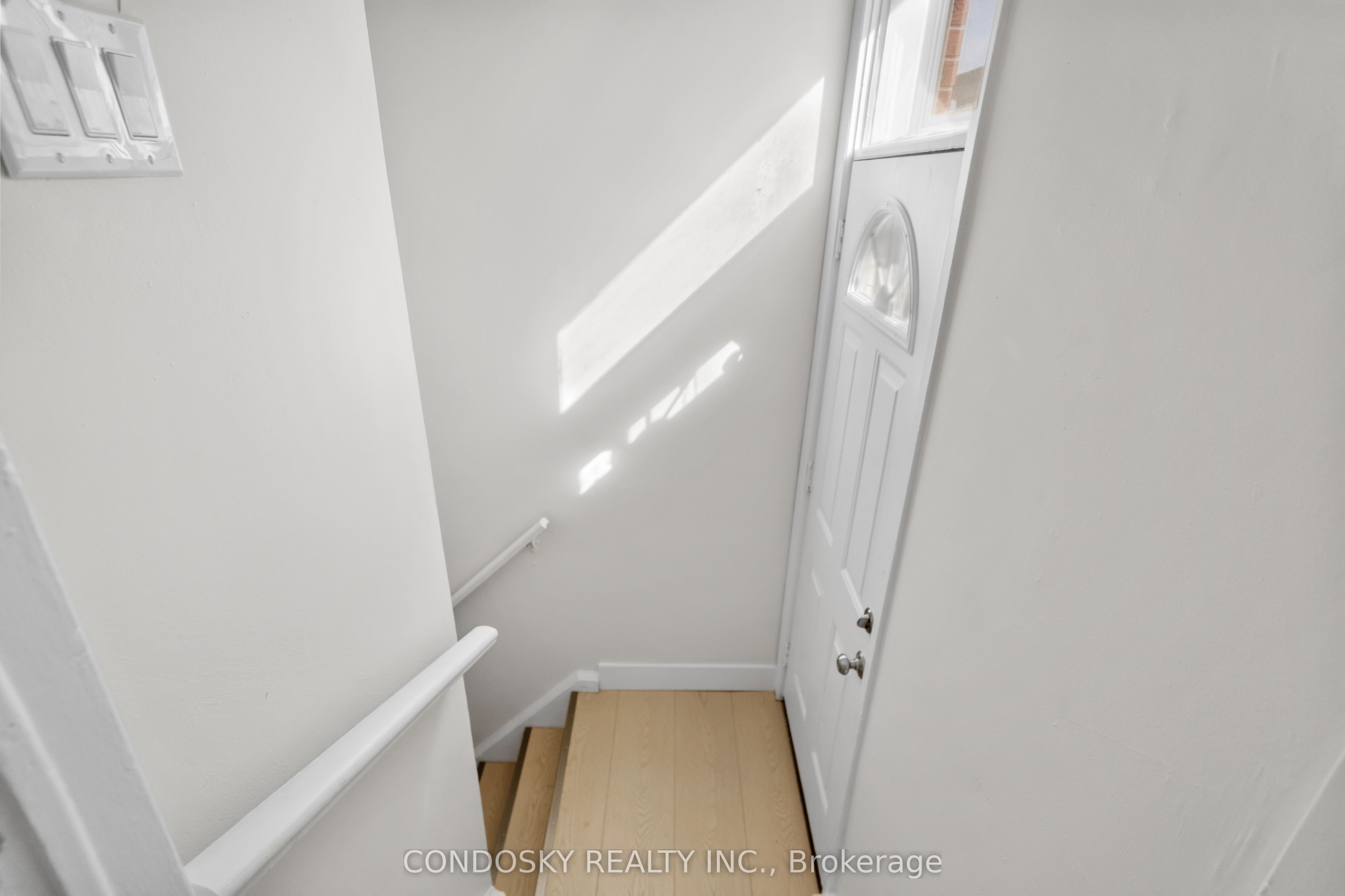768 Annamore Road Property Photo 27