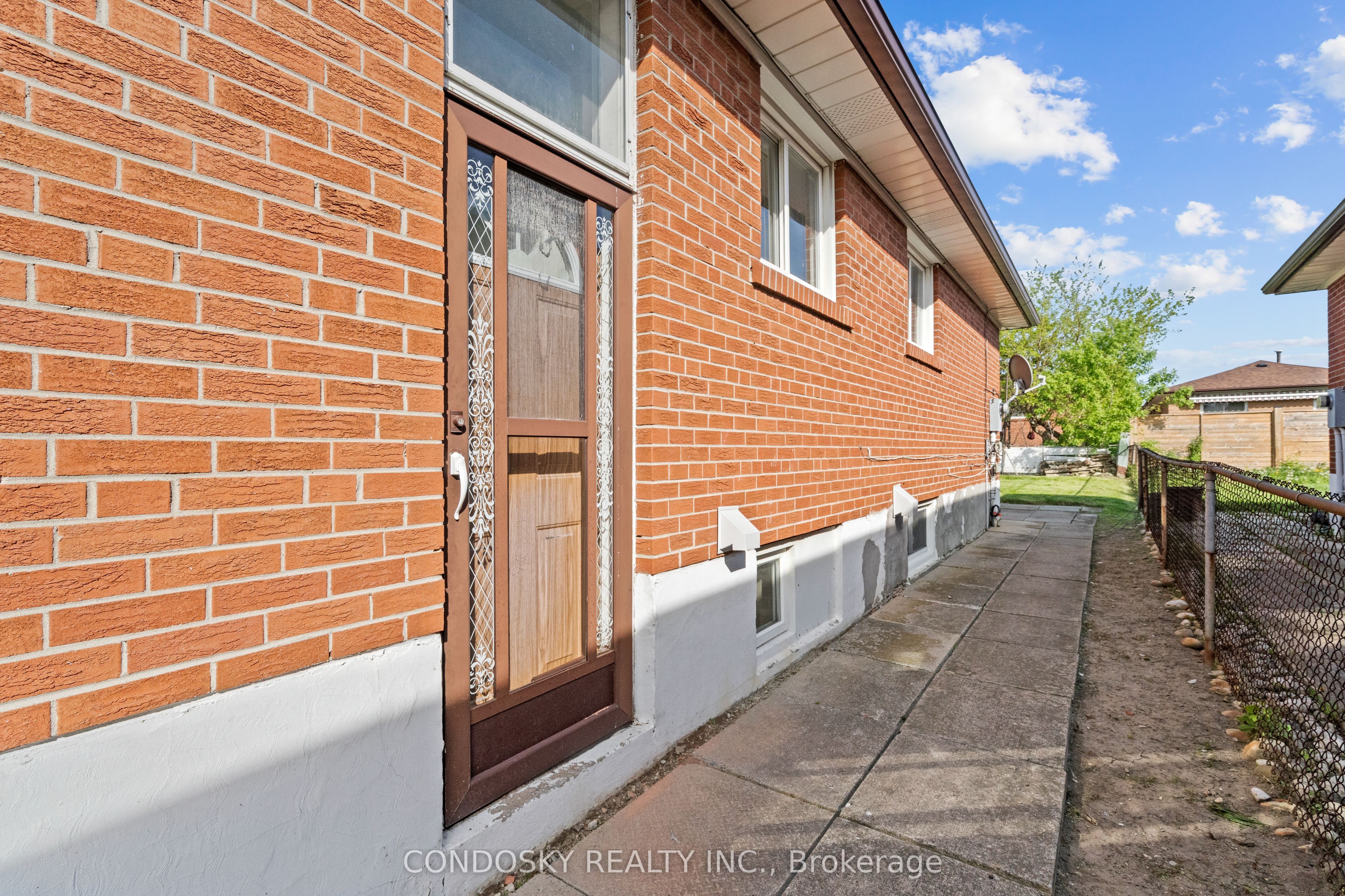 768 Annamore Road Property Photo 38