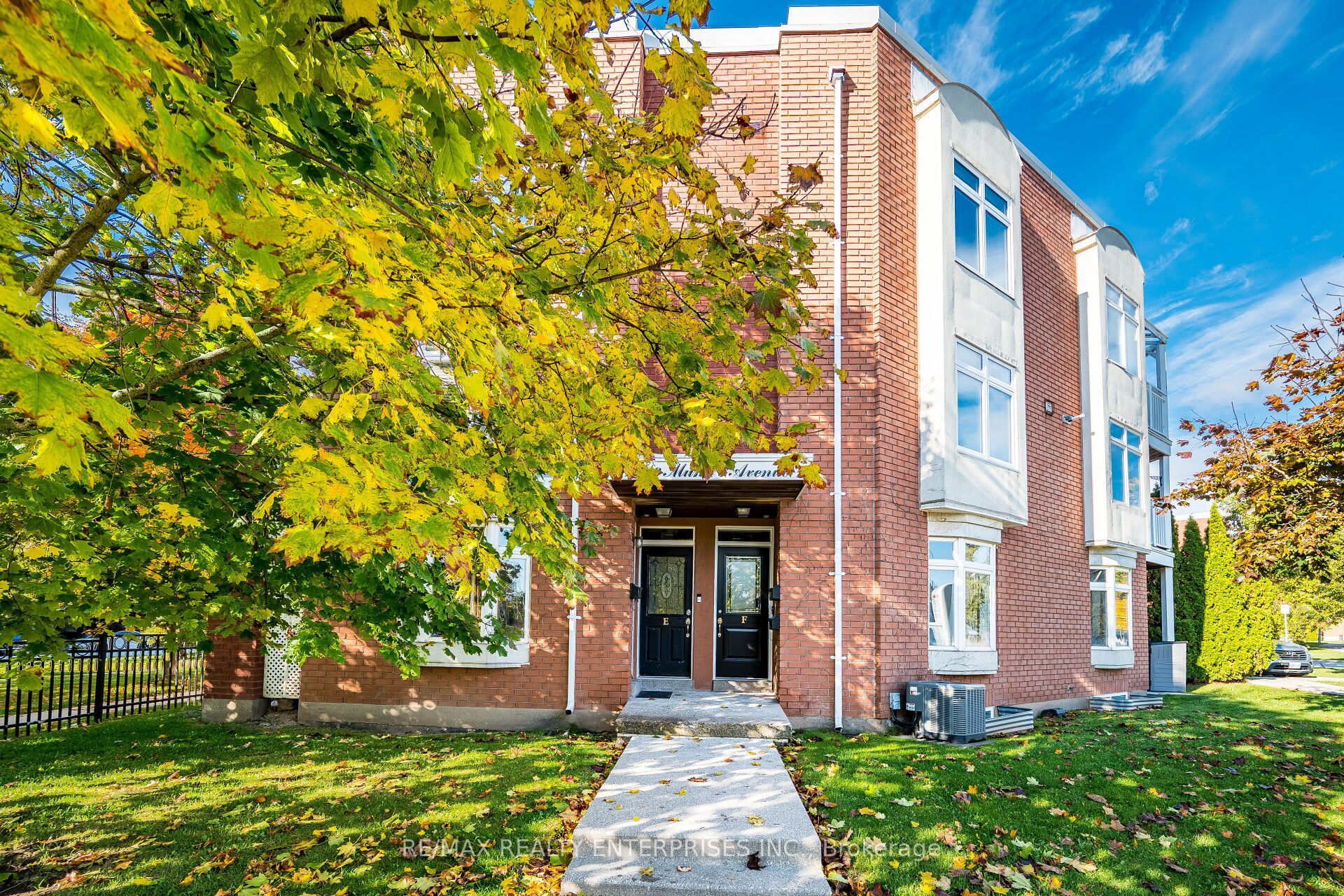 2386 Munn's Avenue Unit E