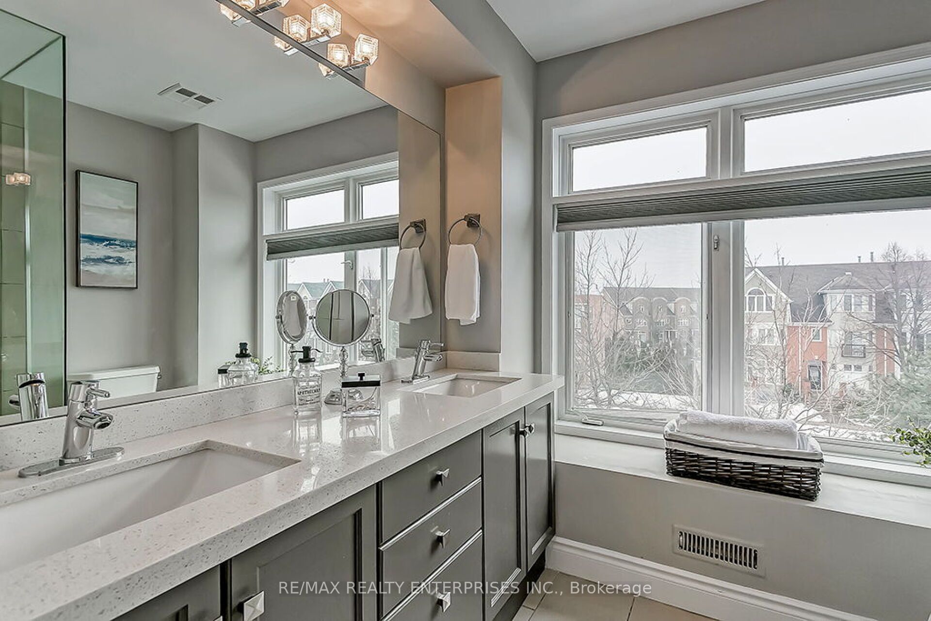 2386 Munn's Avenue Unit E Property Photo 21