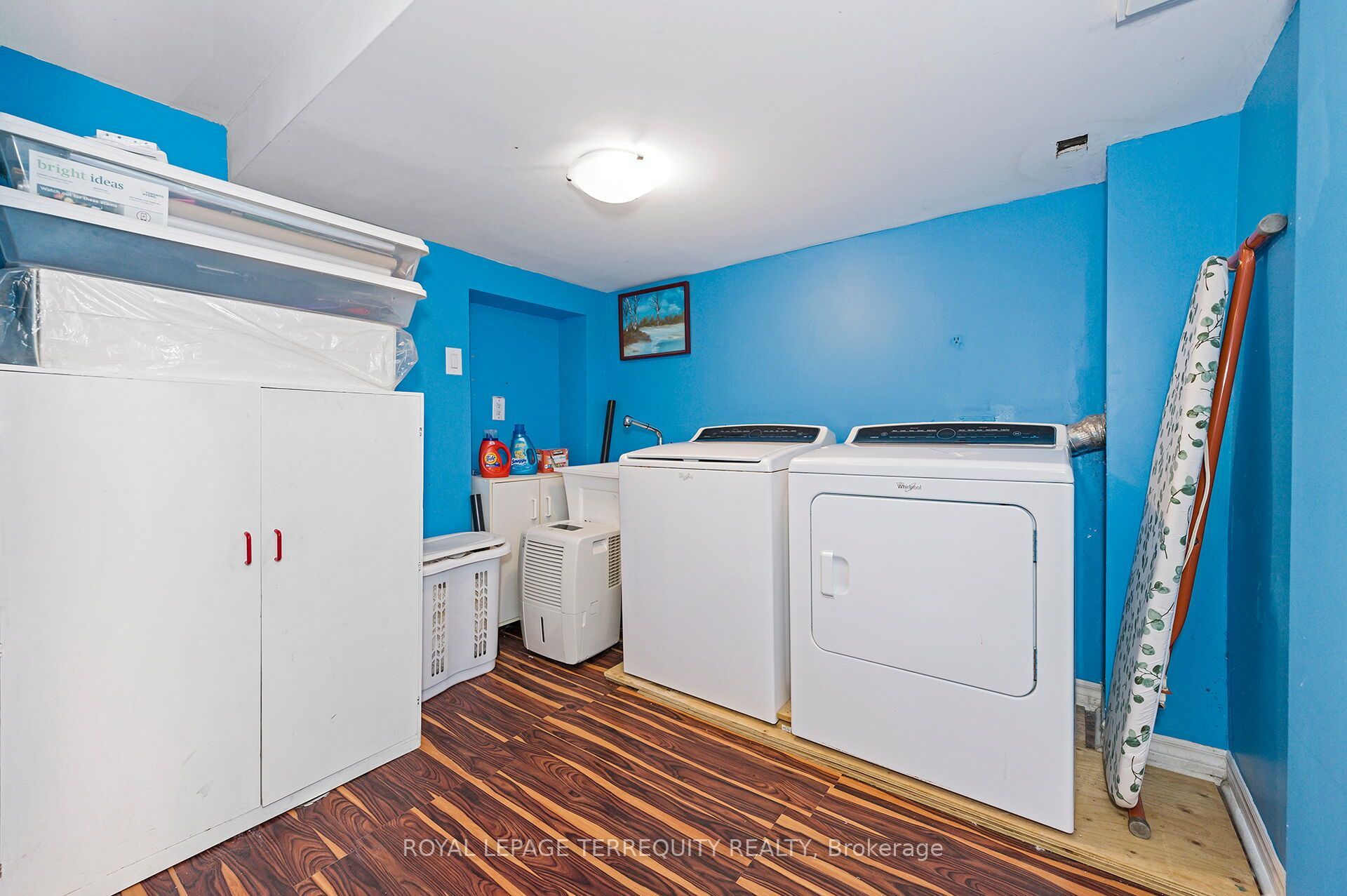 2307 Lawrence Avenue W Property Photo 20