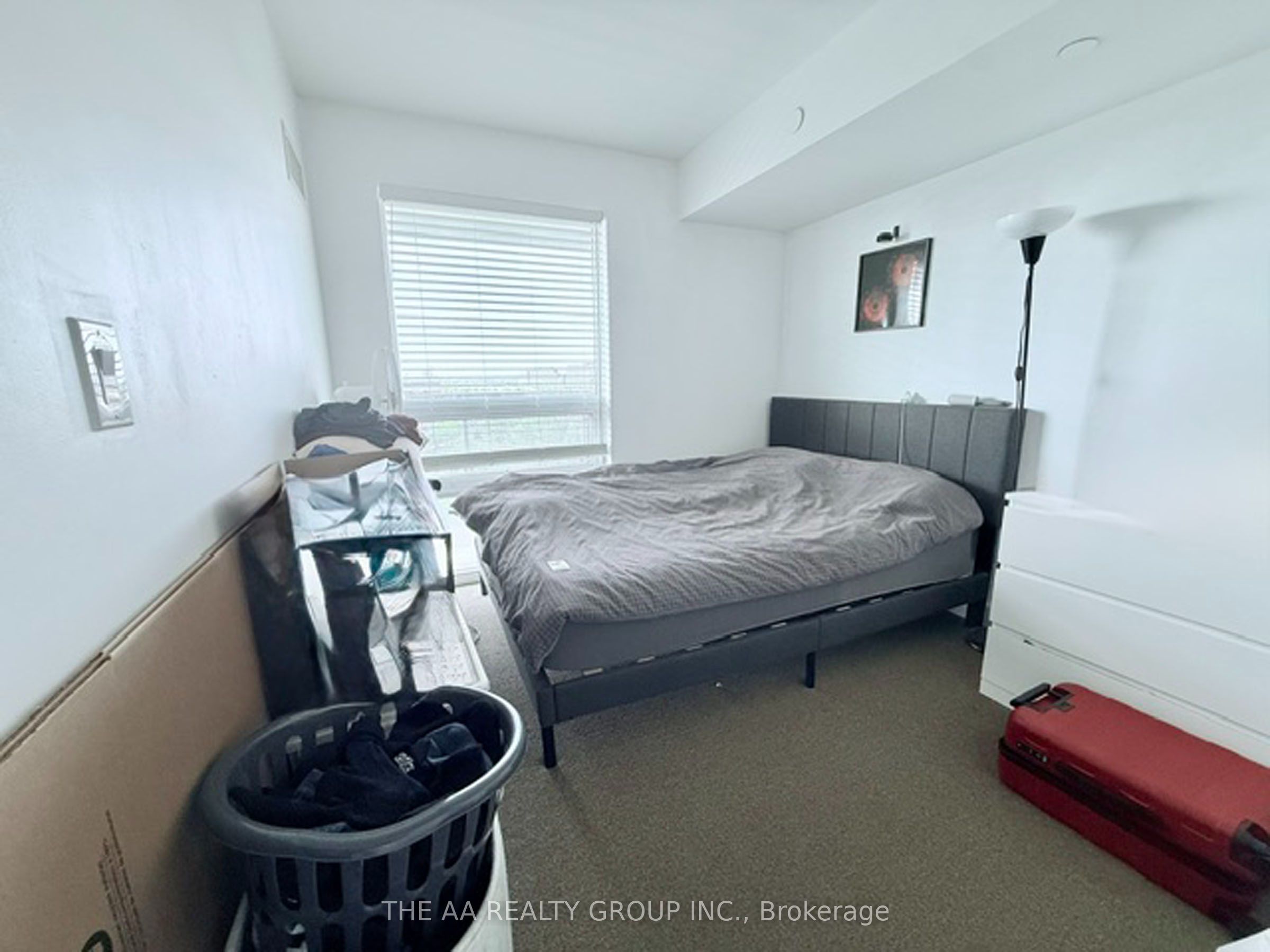 160 Flemington Road 1010 Property Photo 15