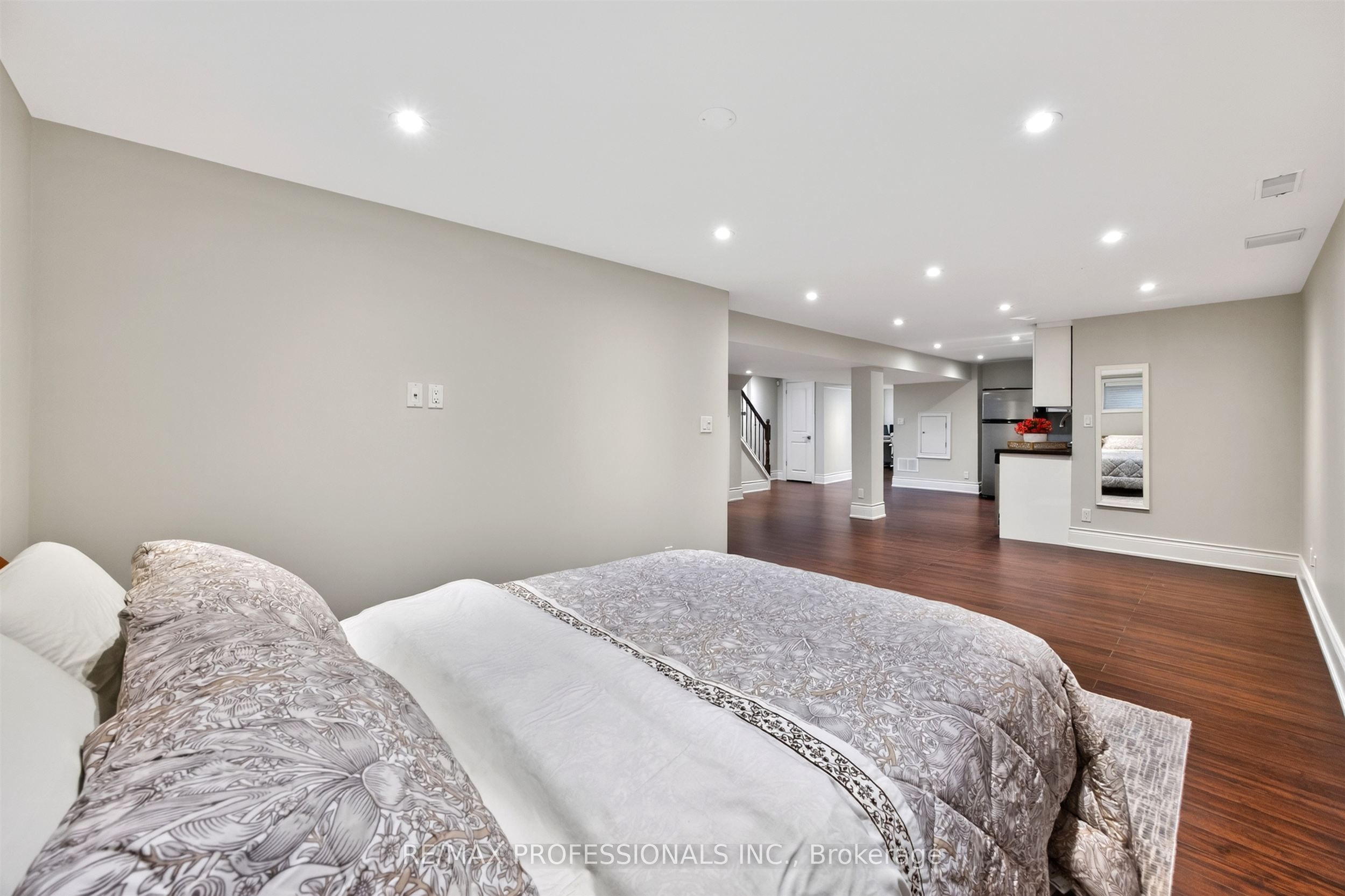 57 Merrygale Crescent Property Photo 37