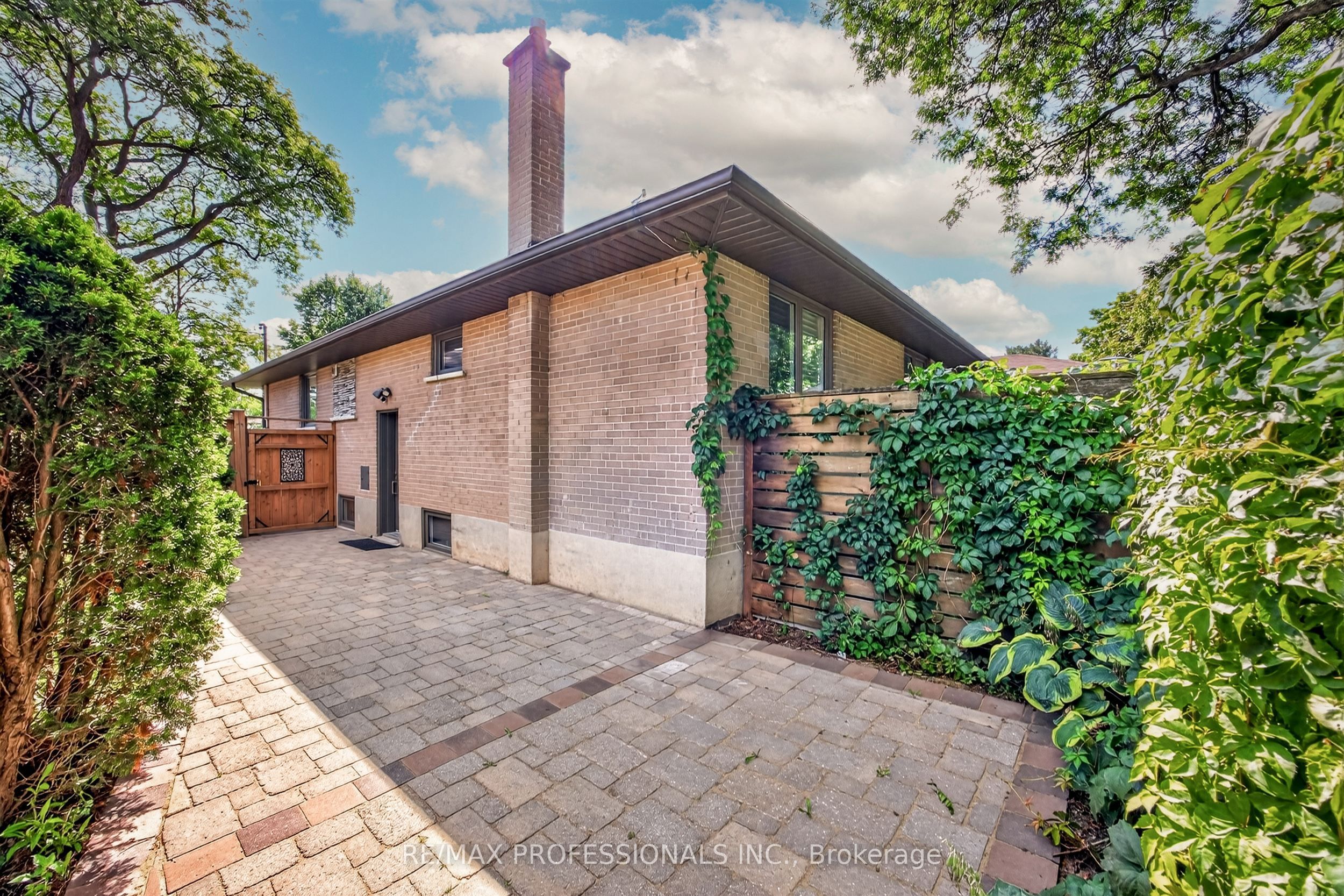 57 Merrygale Crescent Property Photo 46