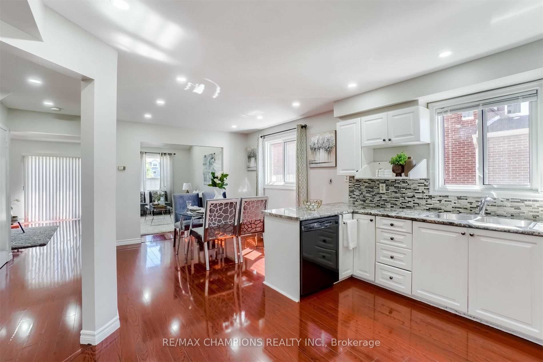 60 Banting Crescent Property Photo 8