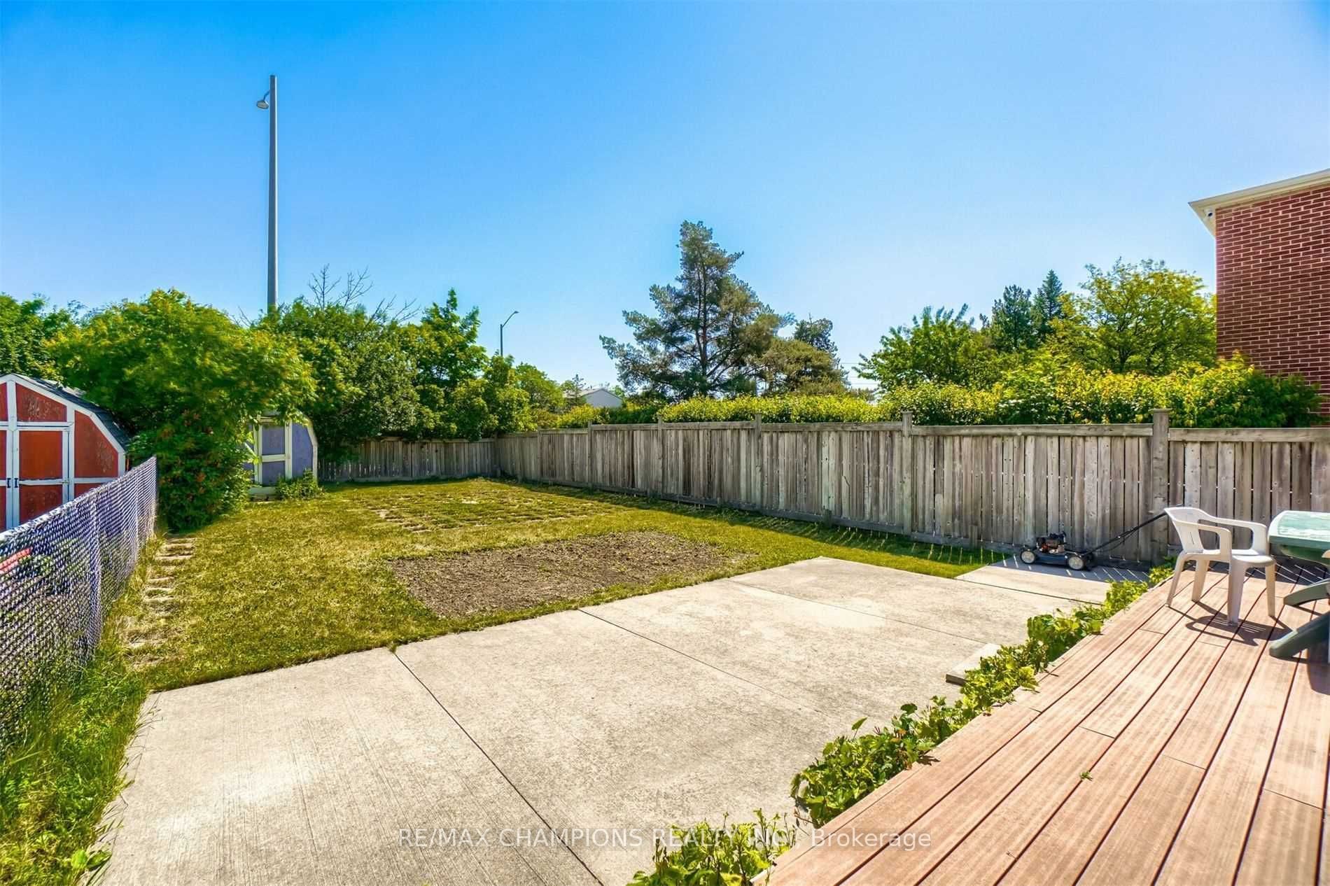 60 Banting Crescent Property Photo 26