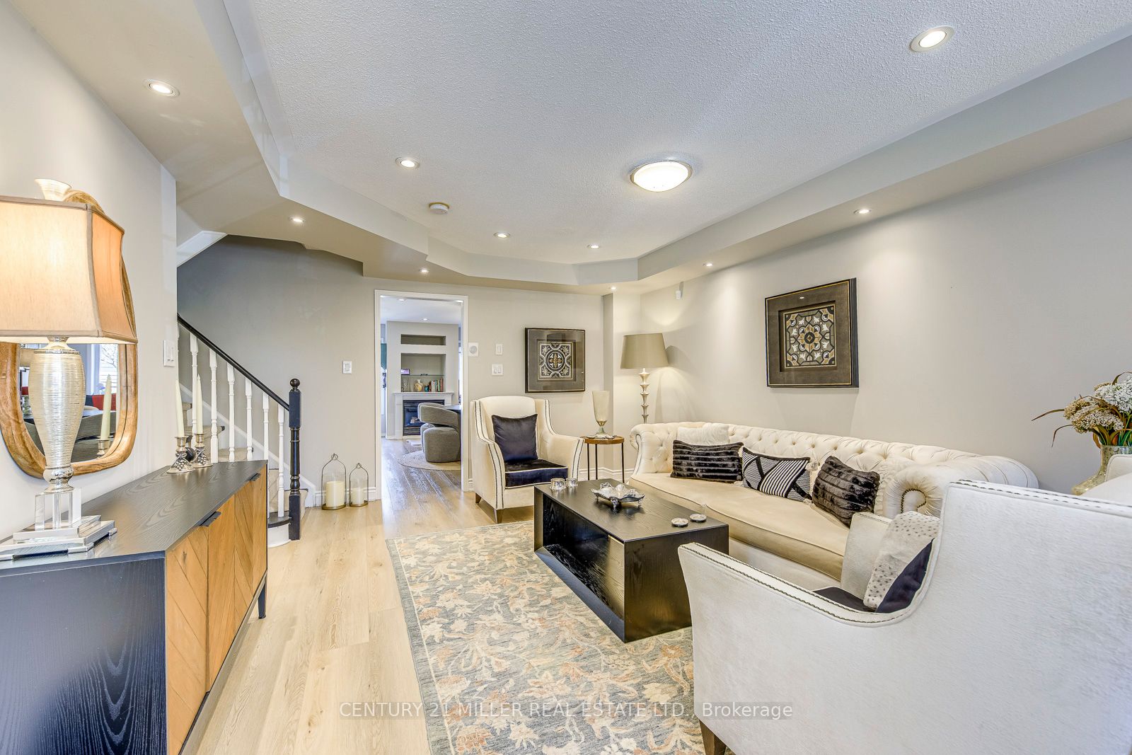 215 Roxton Road Property Photo 6