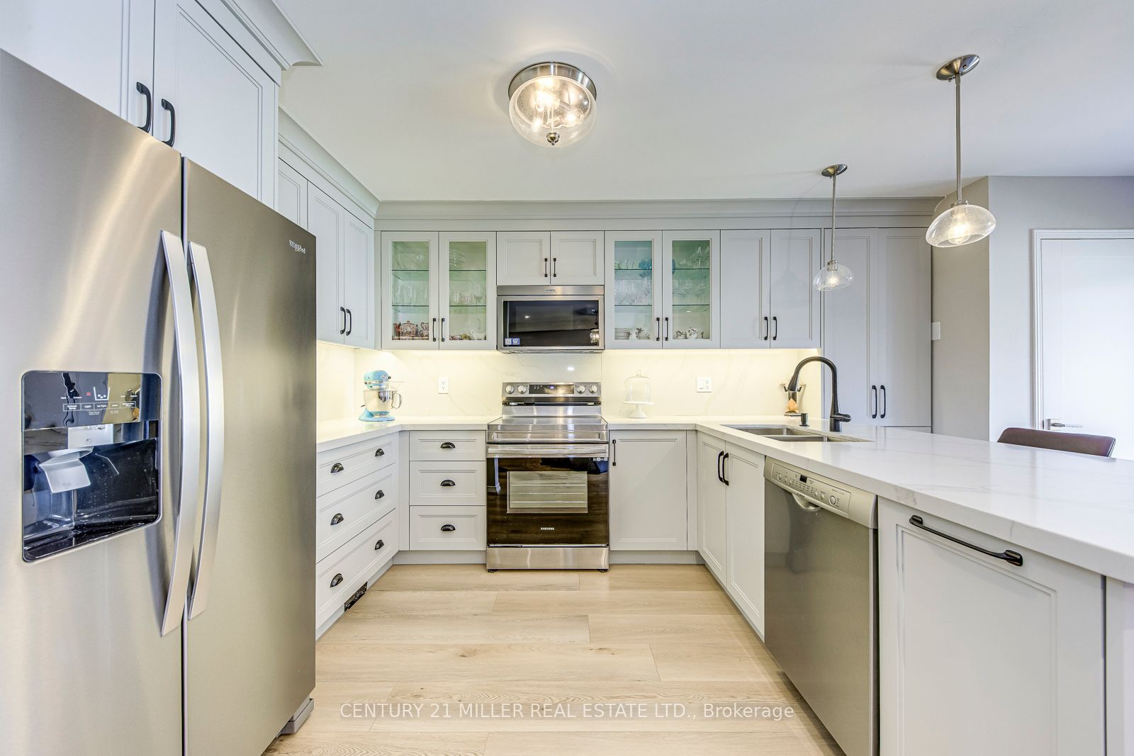 215 Roxton Road Property Photo 14