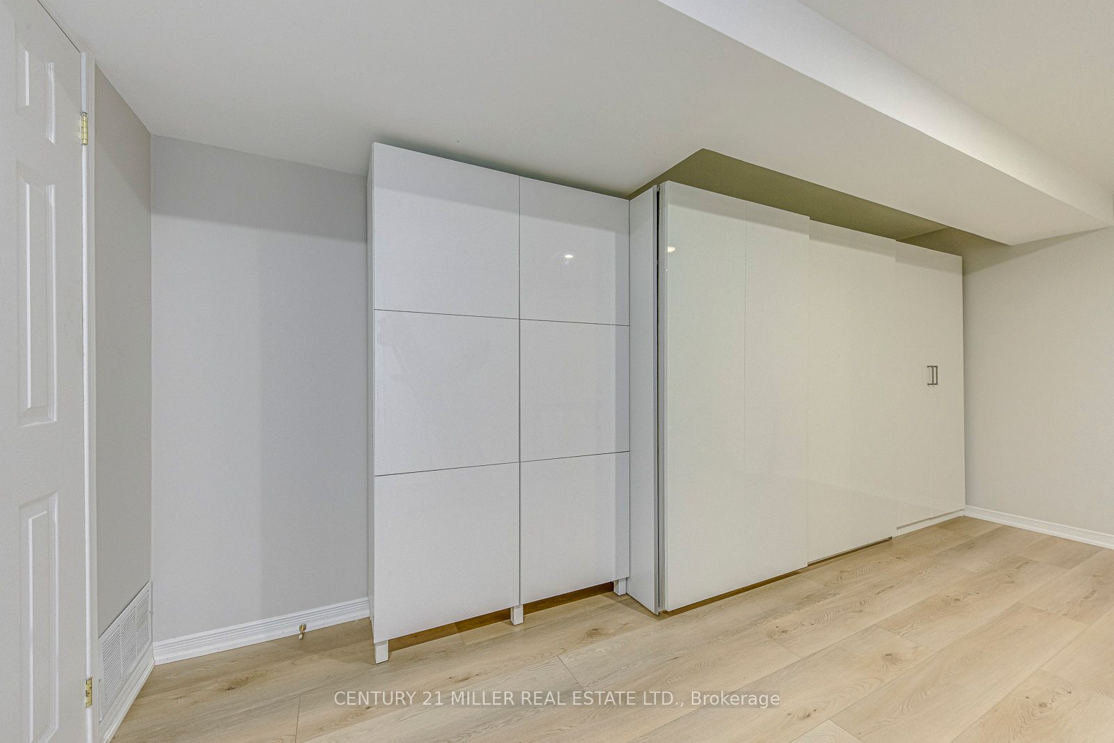 215 Roxton Road Property Photo 44