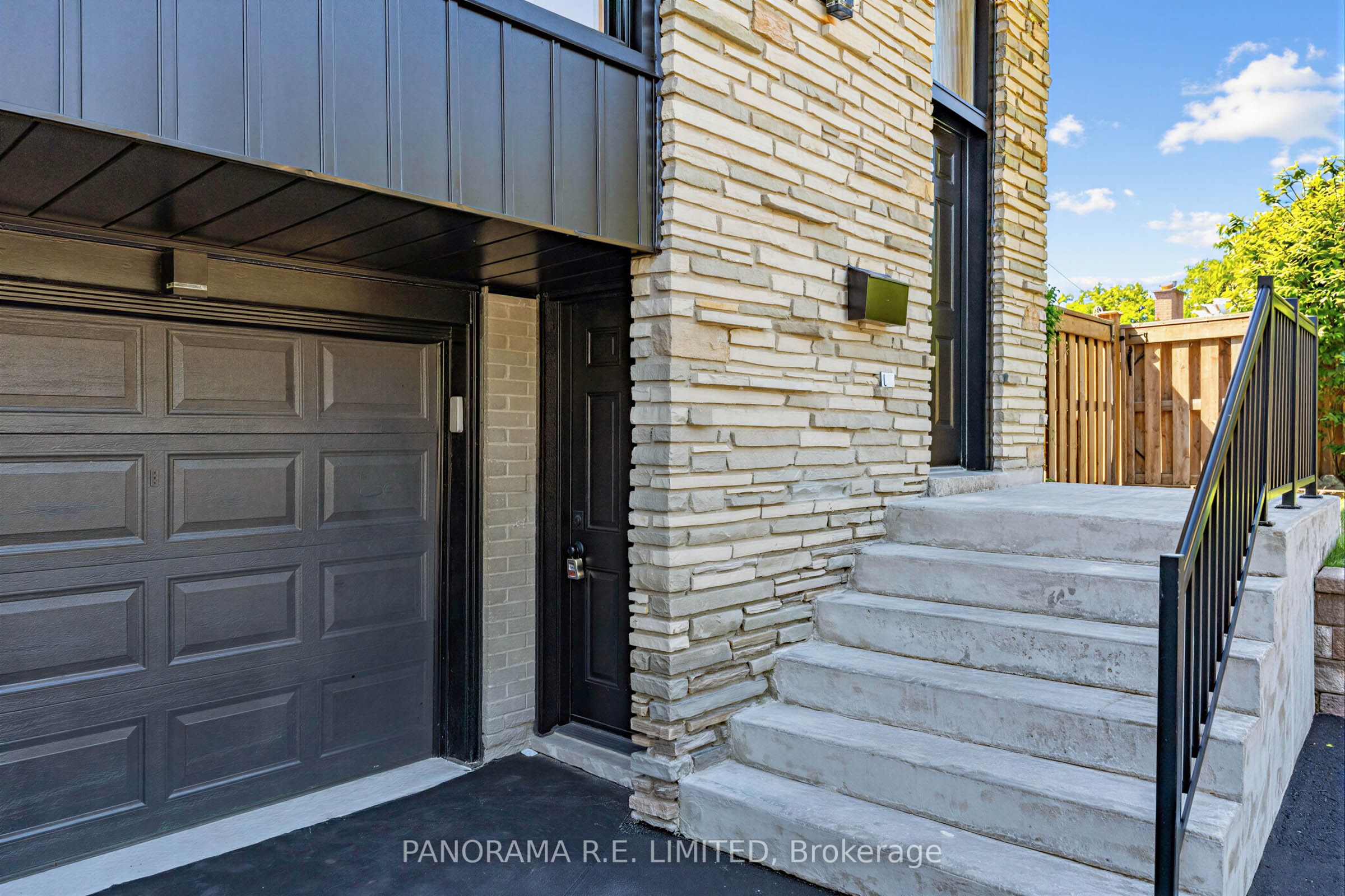 606 Abana Road Lower Property Photo 2