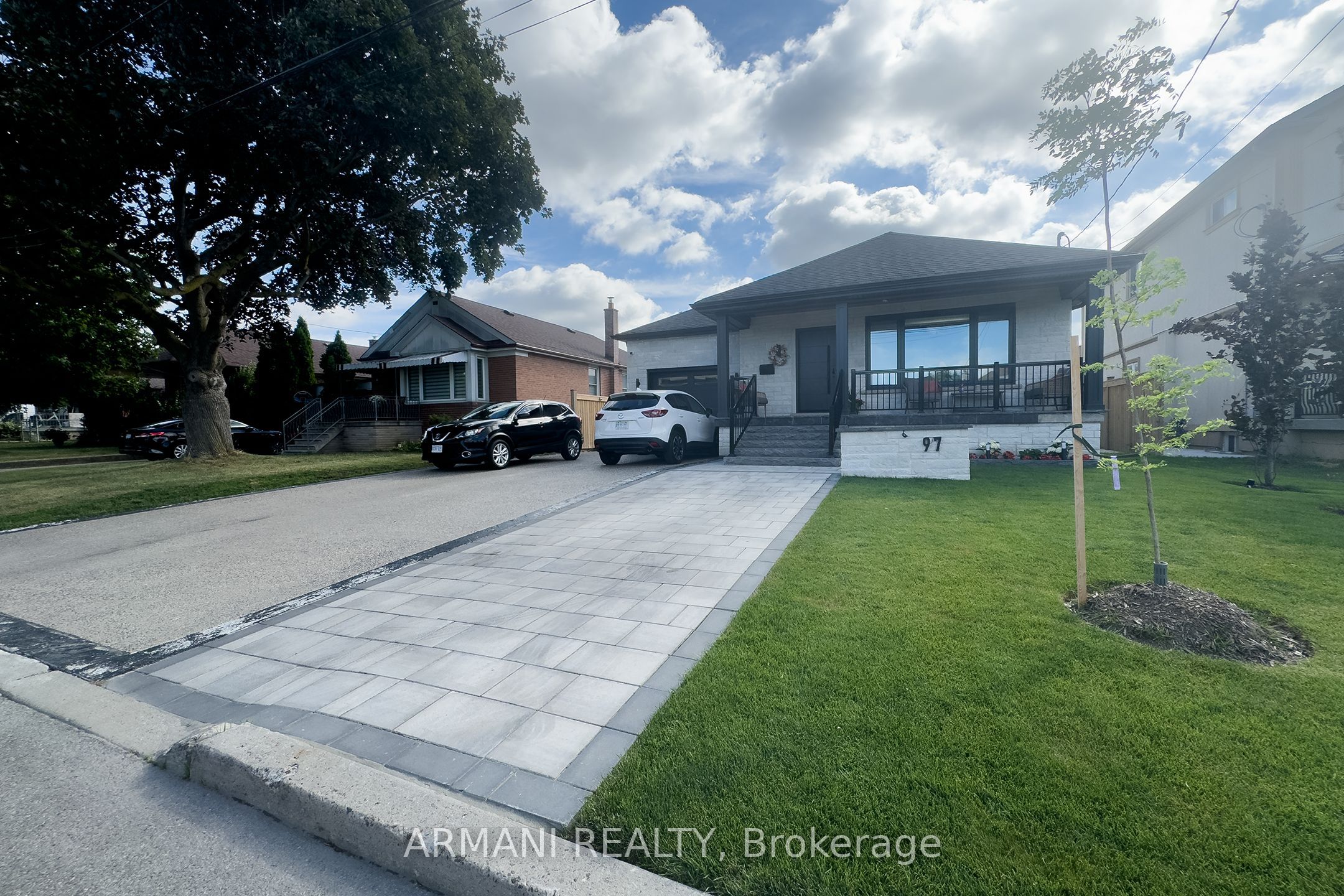 97 Cuffley Crescent N Basement Property Photo 1