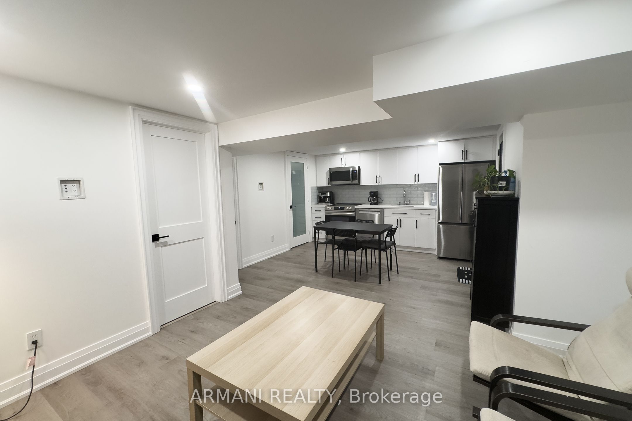 97 Cuffley Crescent N Basement Property Photo 13