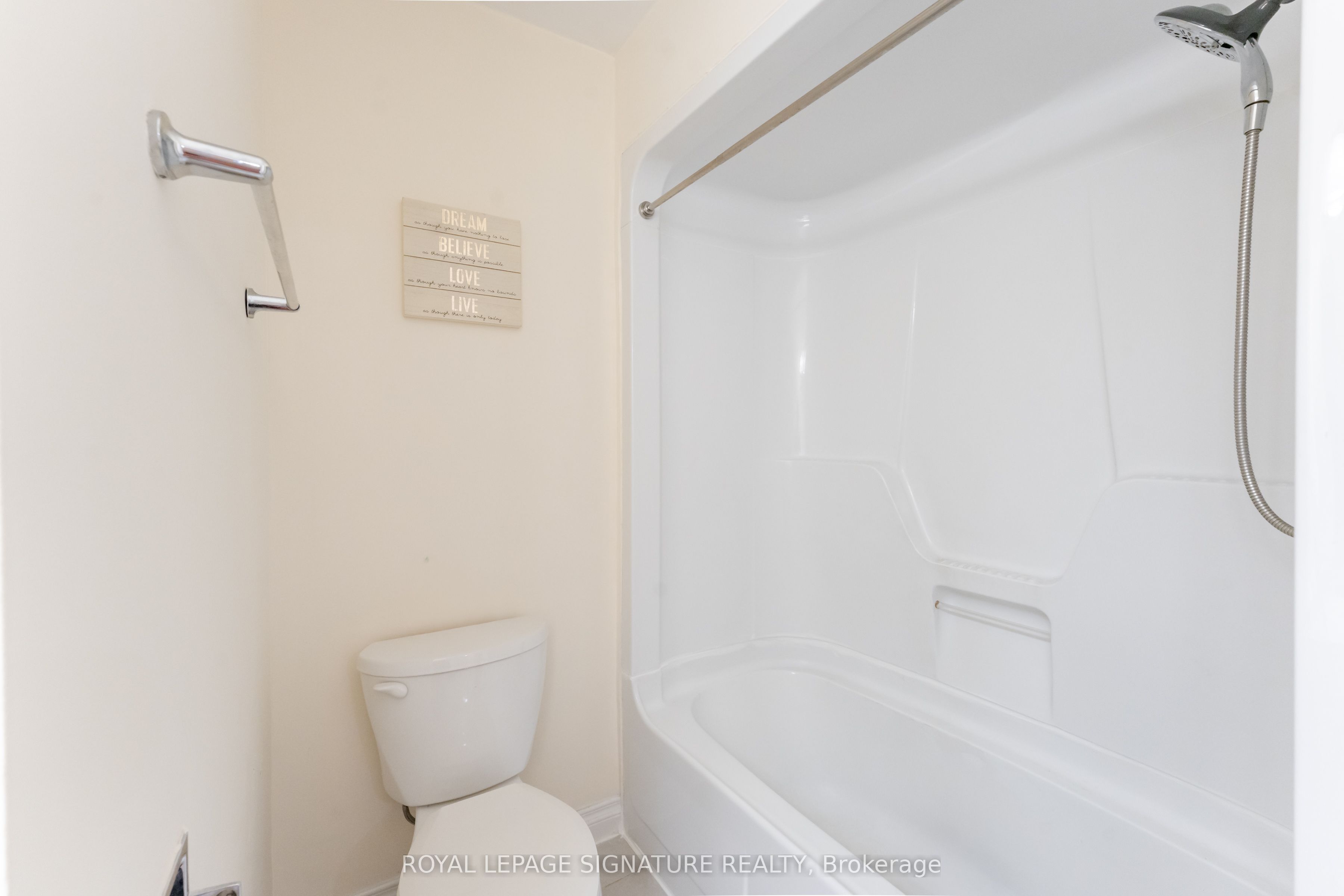 2825 Gananoque Drive 40 Property Photo 25