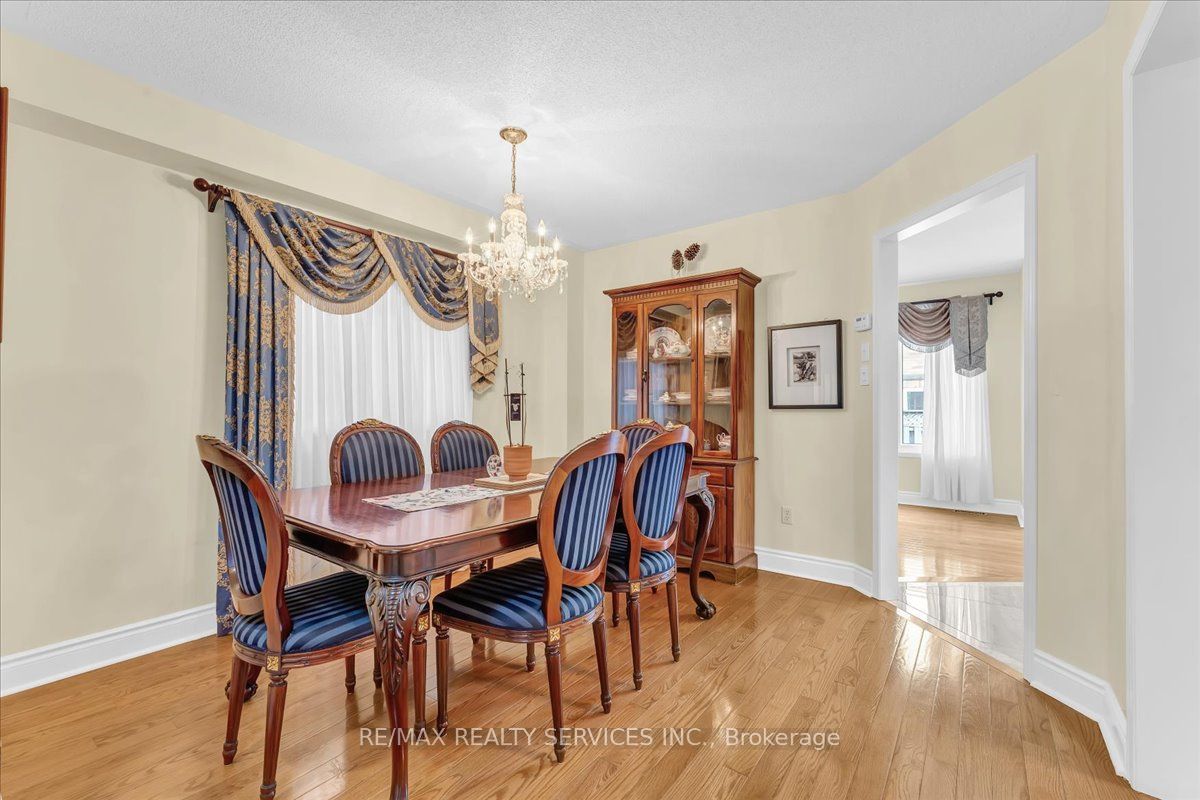 49 Tanglemere Crescent Property Photo 10