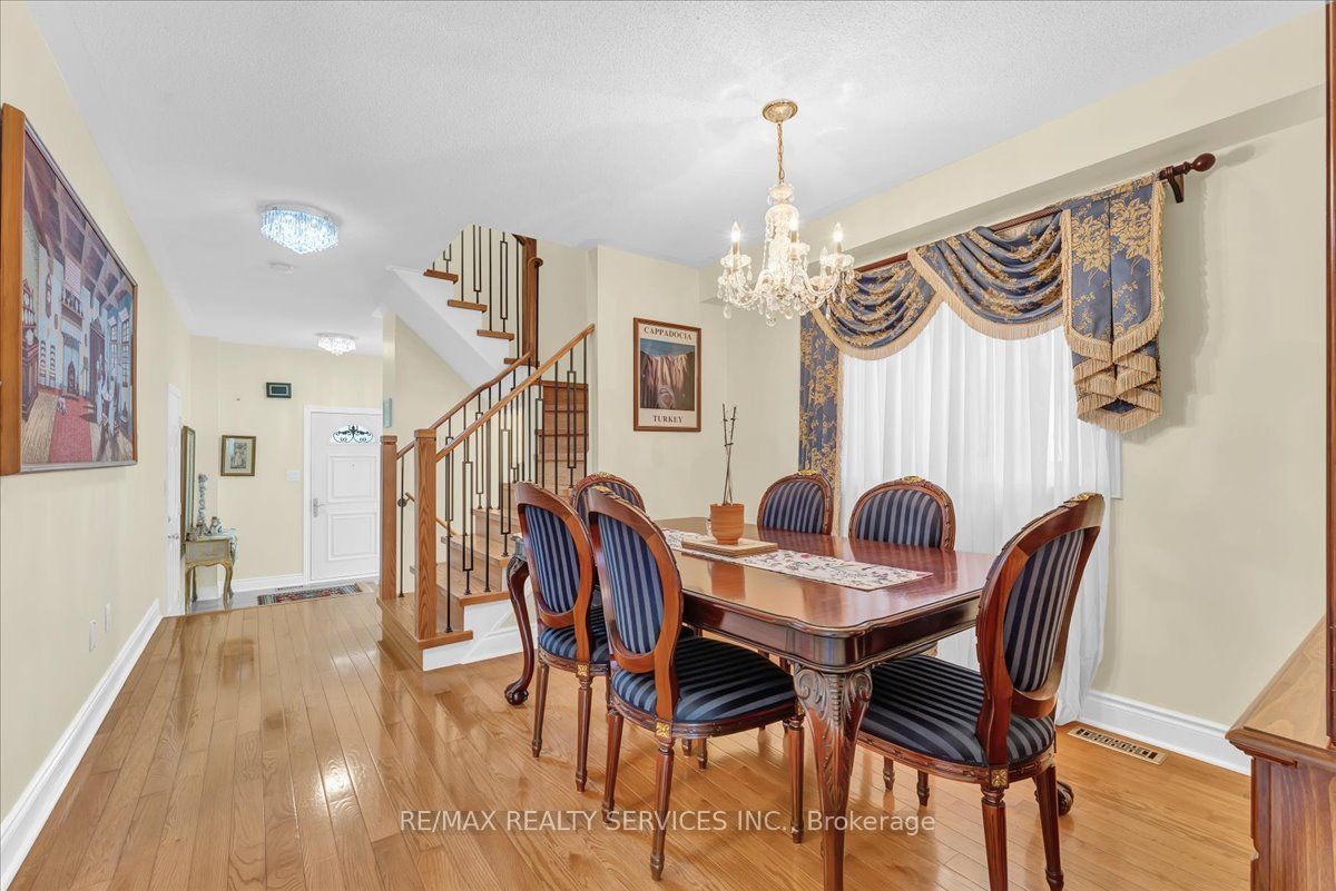 49 Tanglemere Crescent Property Photo 11