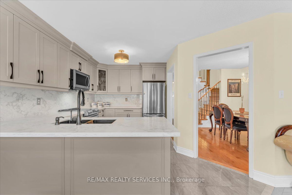 49 Tanglemere Crescent Property Photo 15
