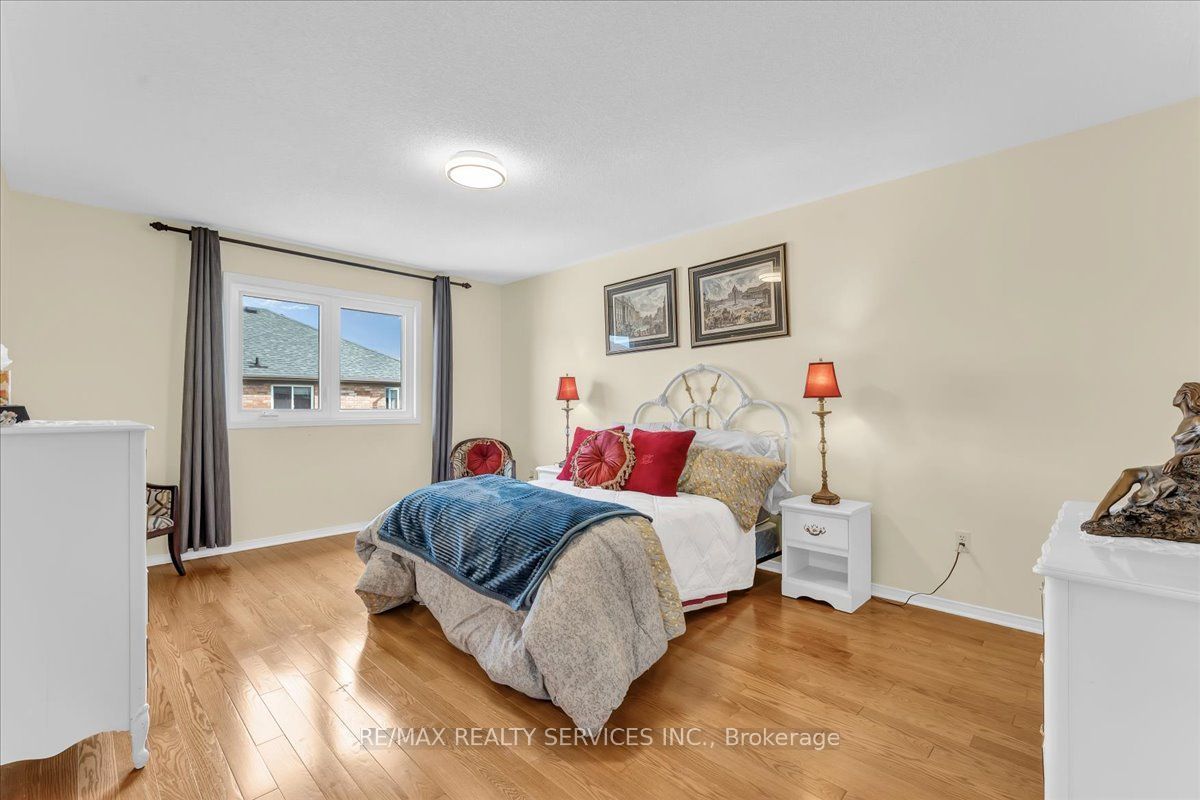 49 Tanglemere Crescent Property Photo 21
