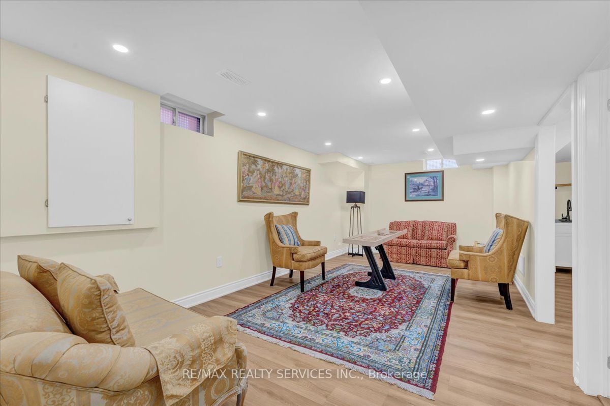 49 Tanglemere Crescent Property Photo 31