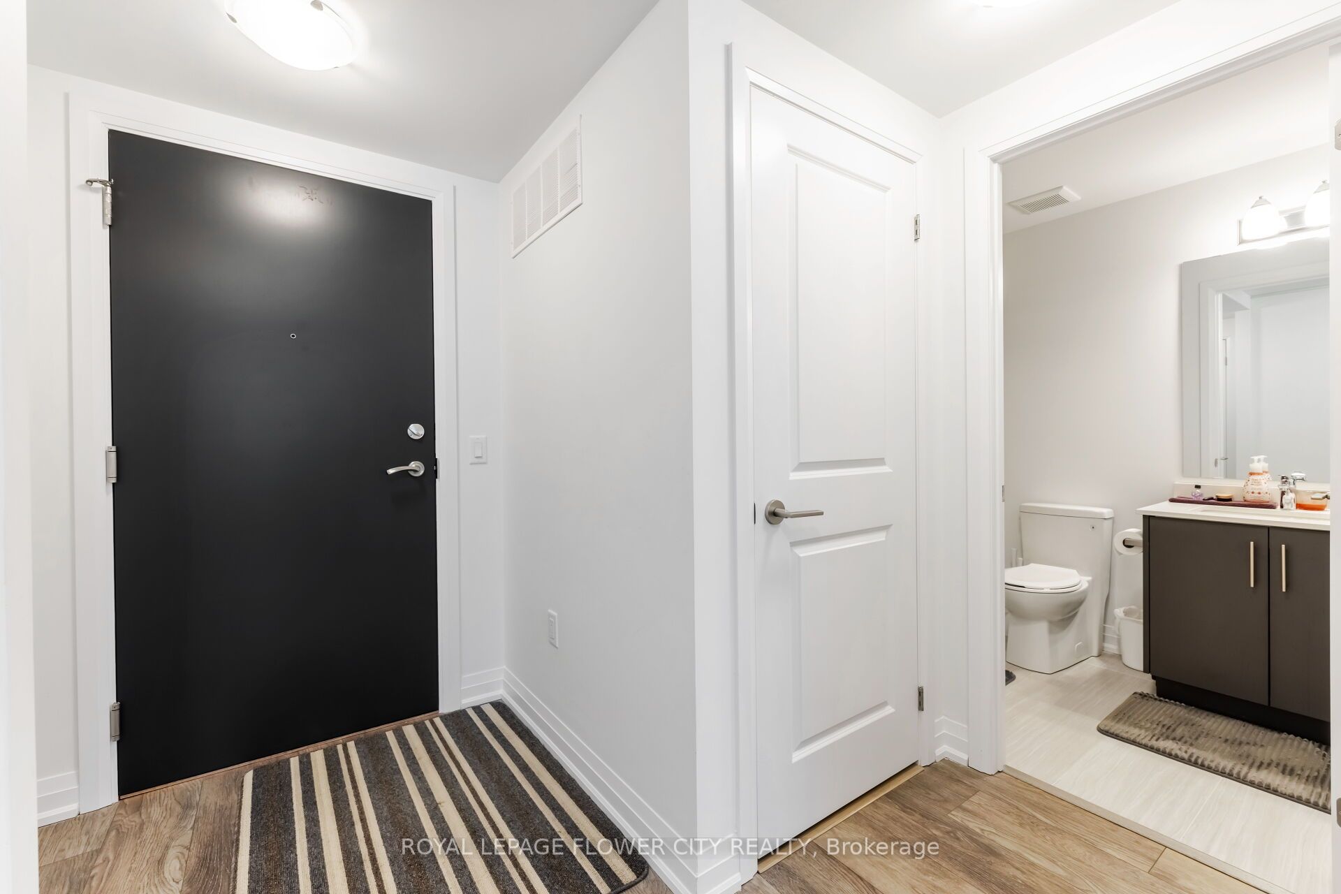 65 Attmar Drive E 269 Property Photo 10