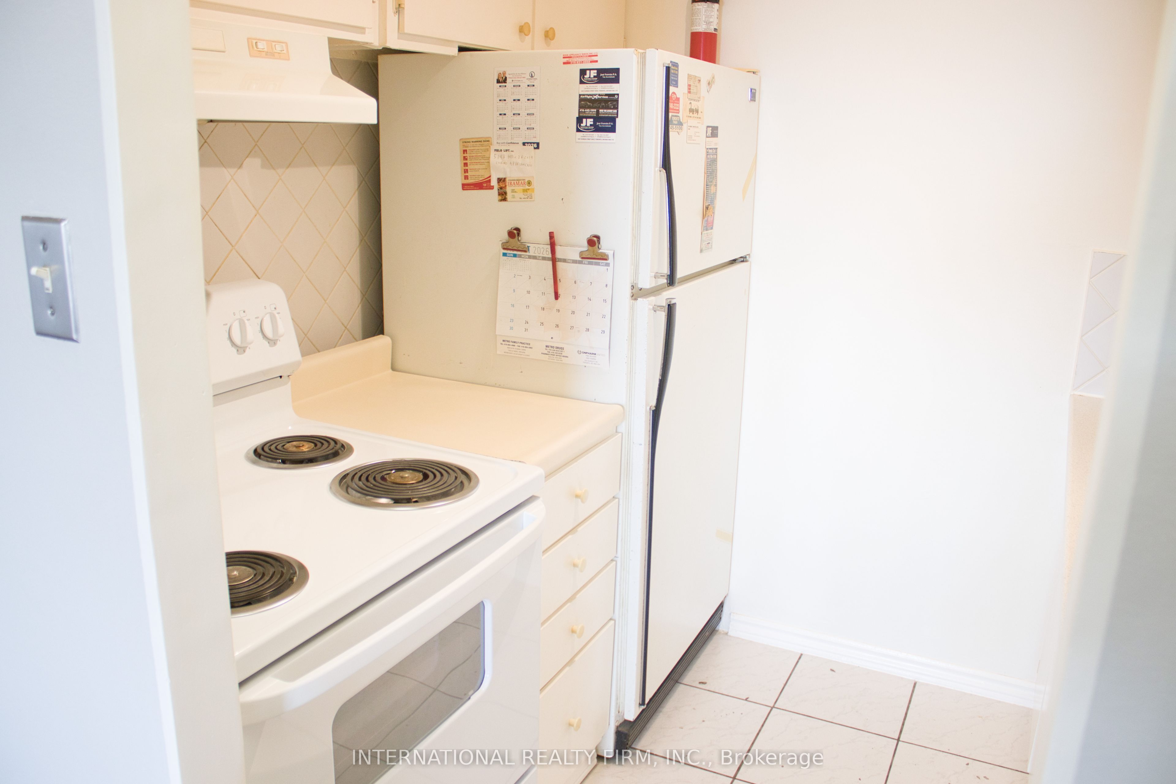 50 Lotherton Pathway 1111 Property Photo 7