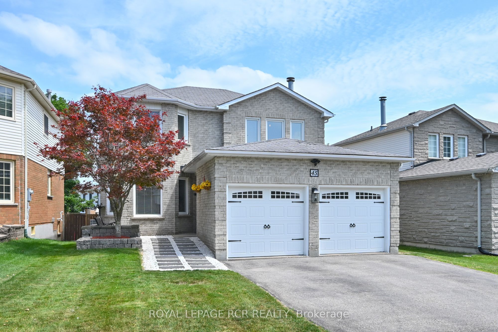 45 Fieldgate Drive Property Photo 1