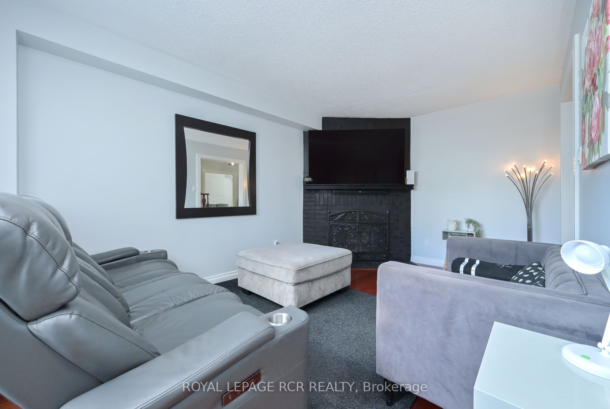 45 Fieldgate Drive Property Photo 19