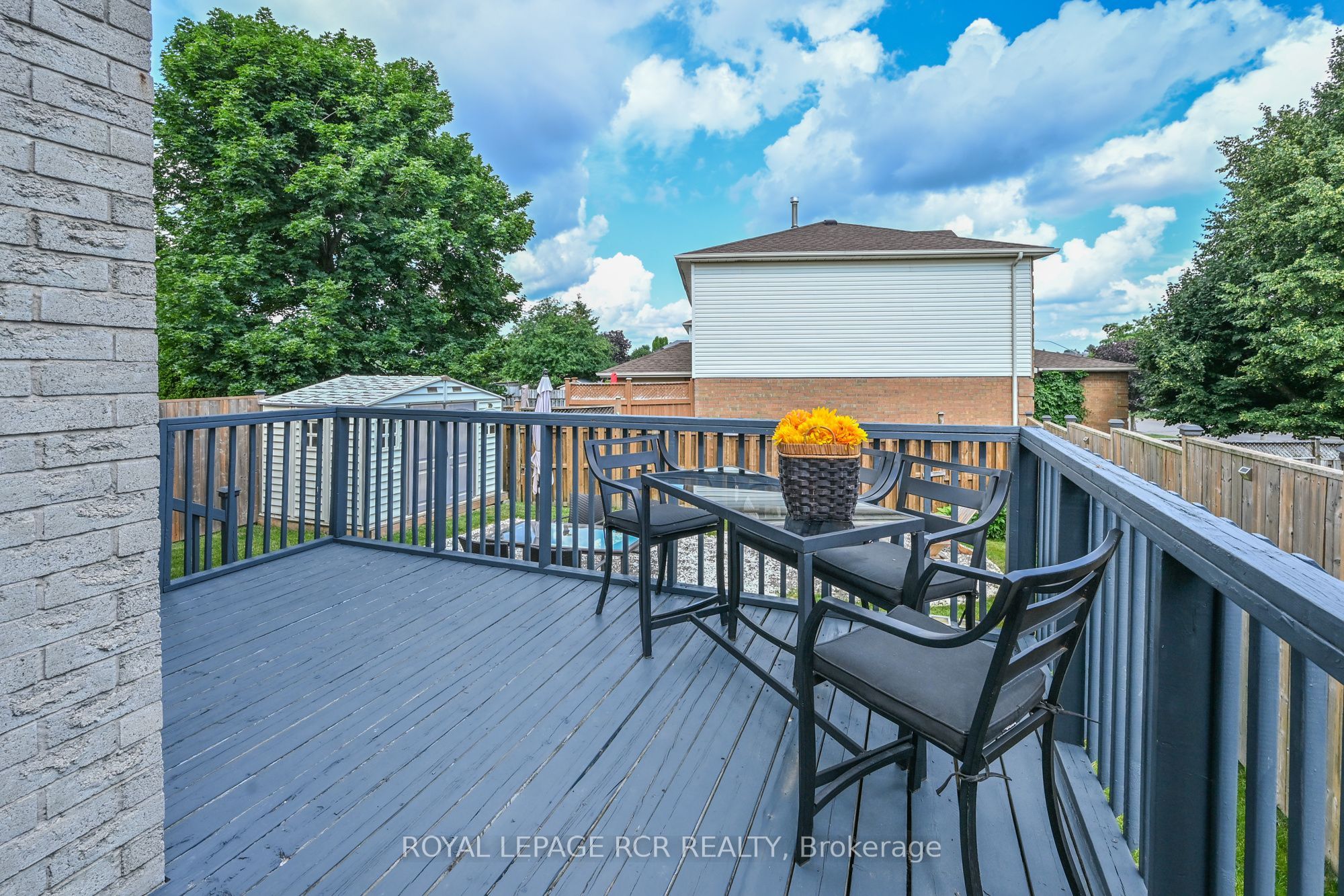 45 Fieldgate Drive Property Photo 36