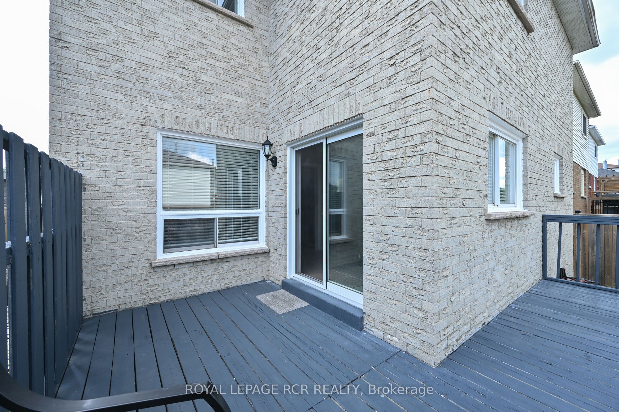 45 Fieldgate Drive Property Photo 37