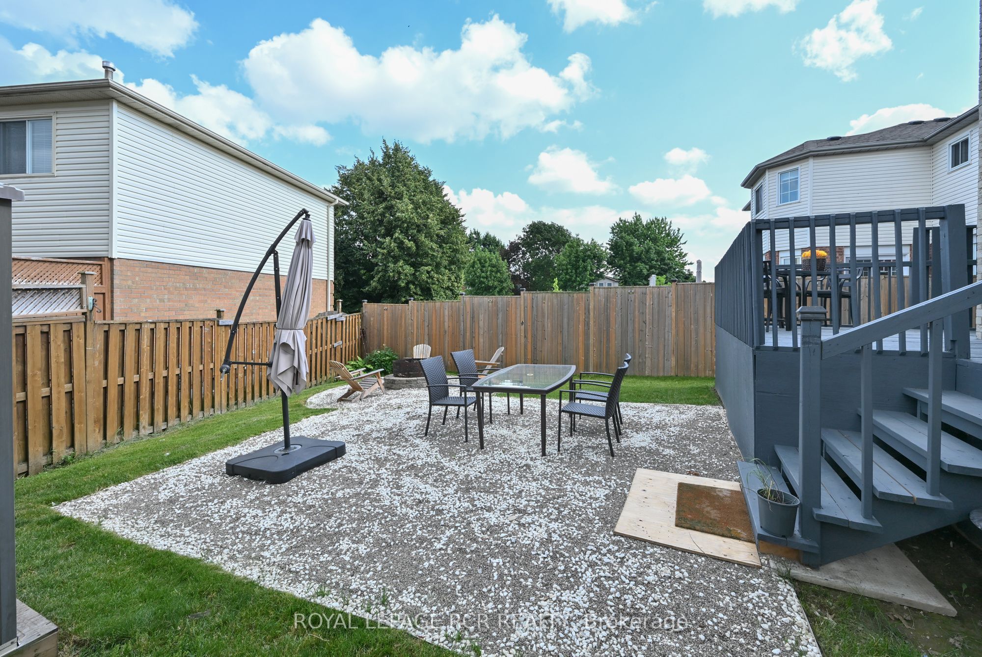 45 Fieldgate Drive Property Photo 40