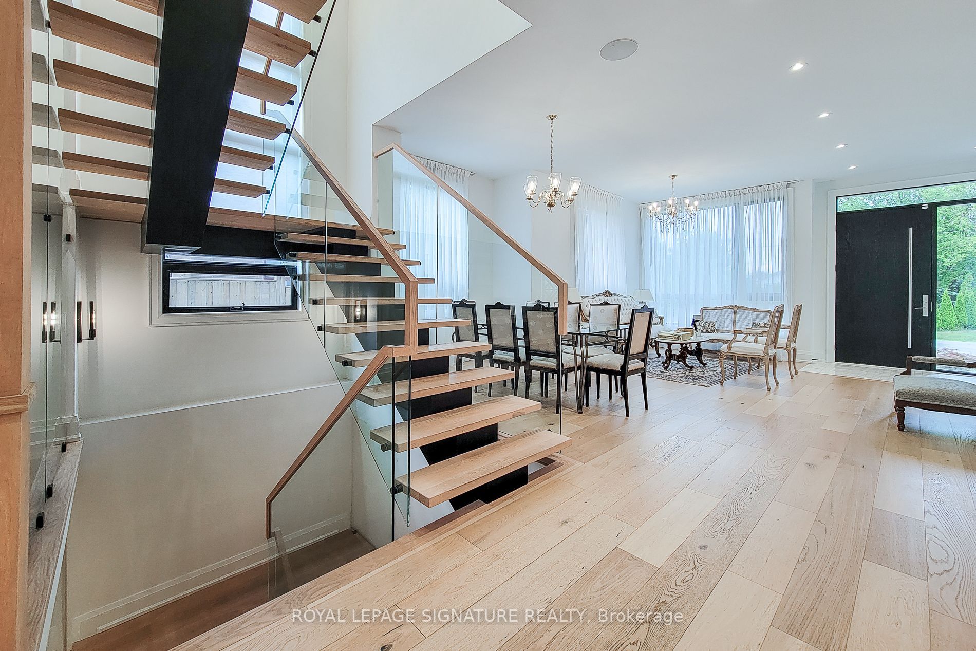 518 Sherin Drive Property Photo 3