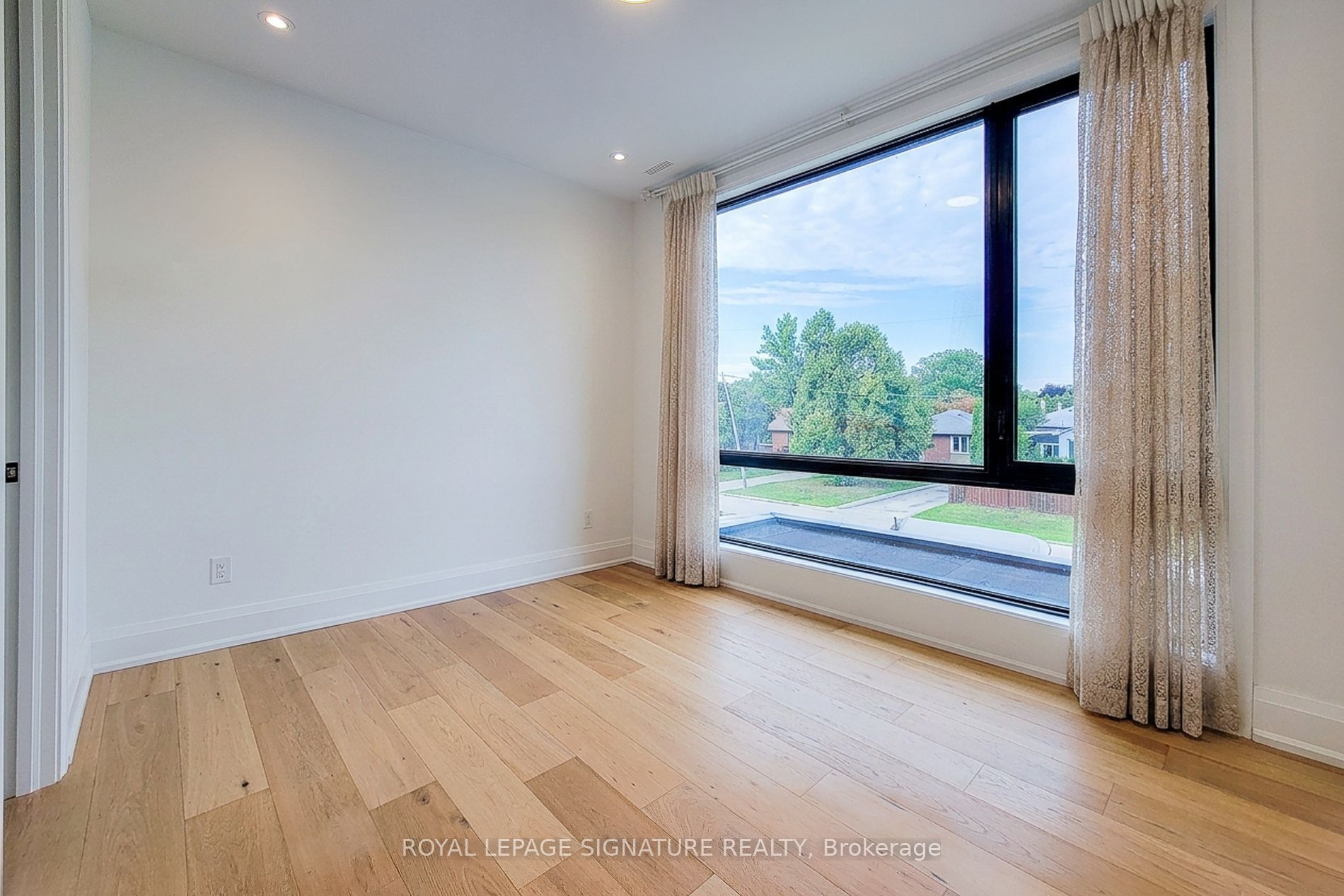 518 Sherin Drive Property Photo 17