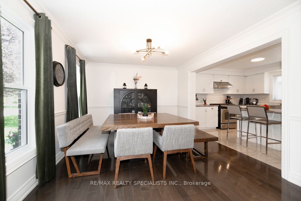 77 Leander Street Property Photo 8