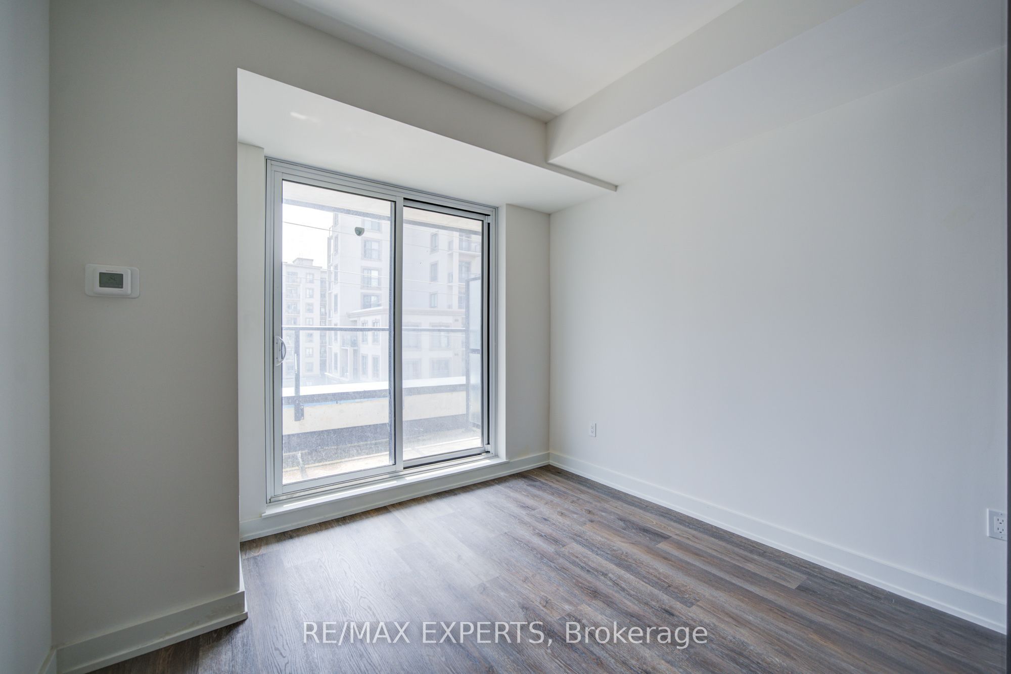 2475 Old Bronte Road 412 Property Photo 15