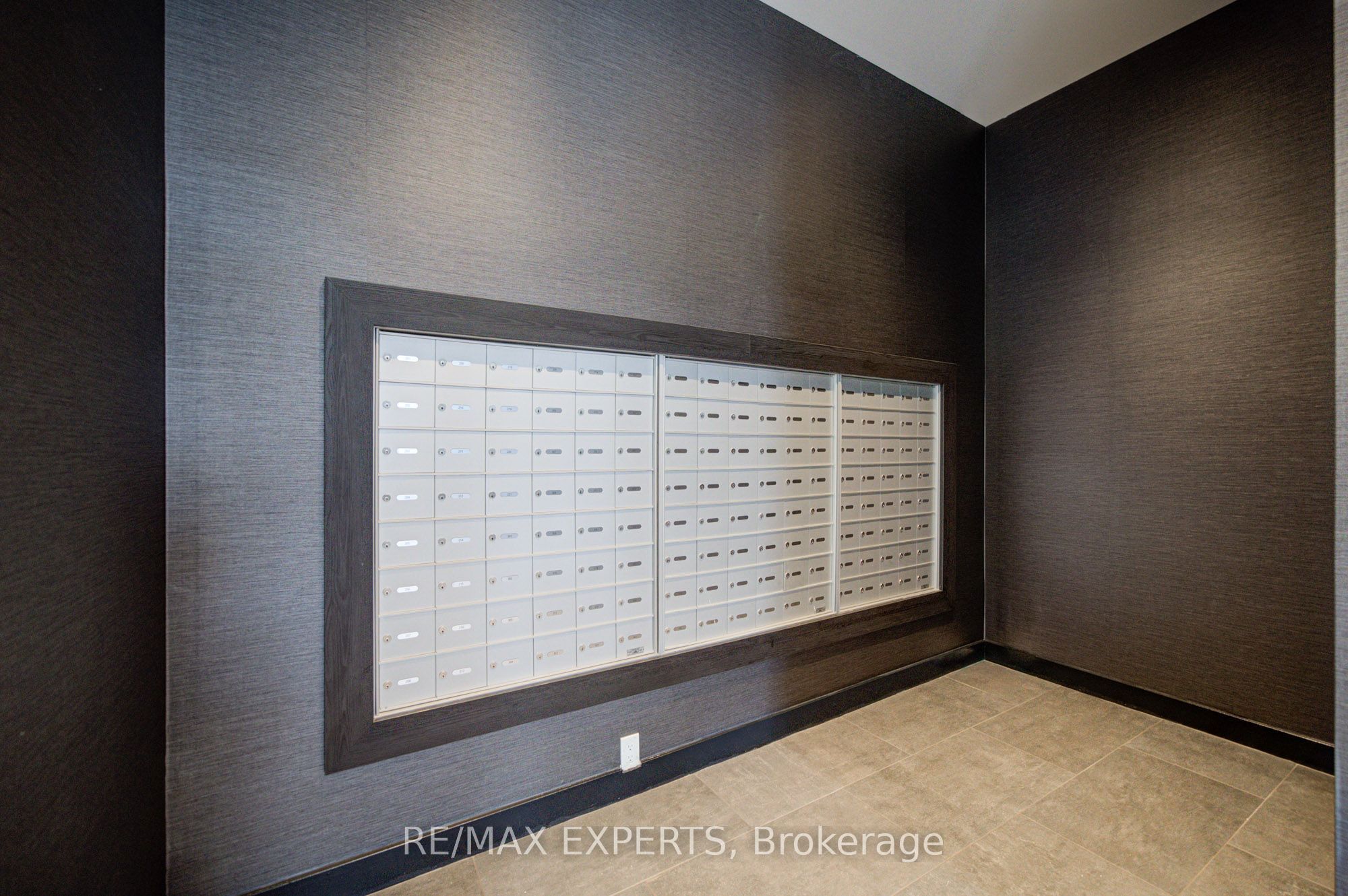 2475 Old Bronte Road 412 Property Photo 49