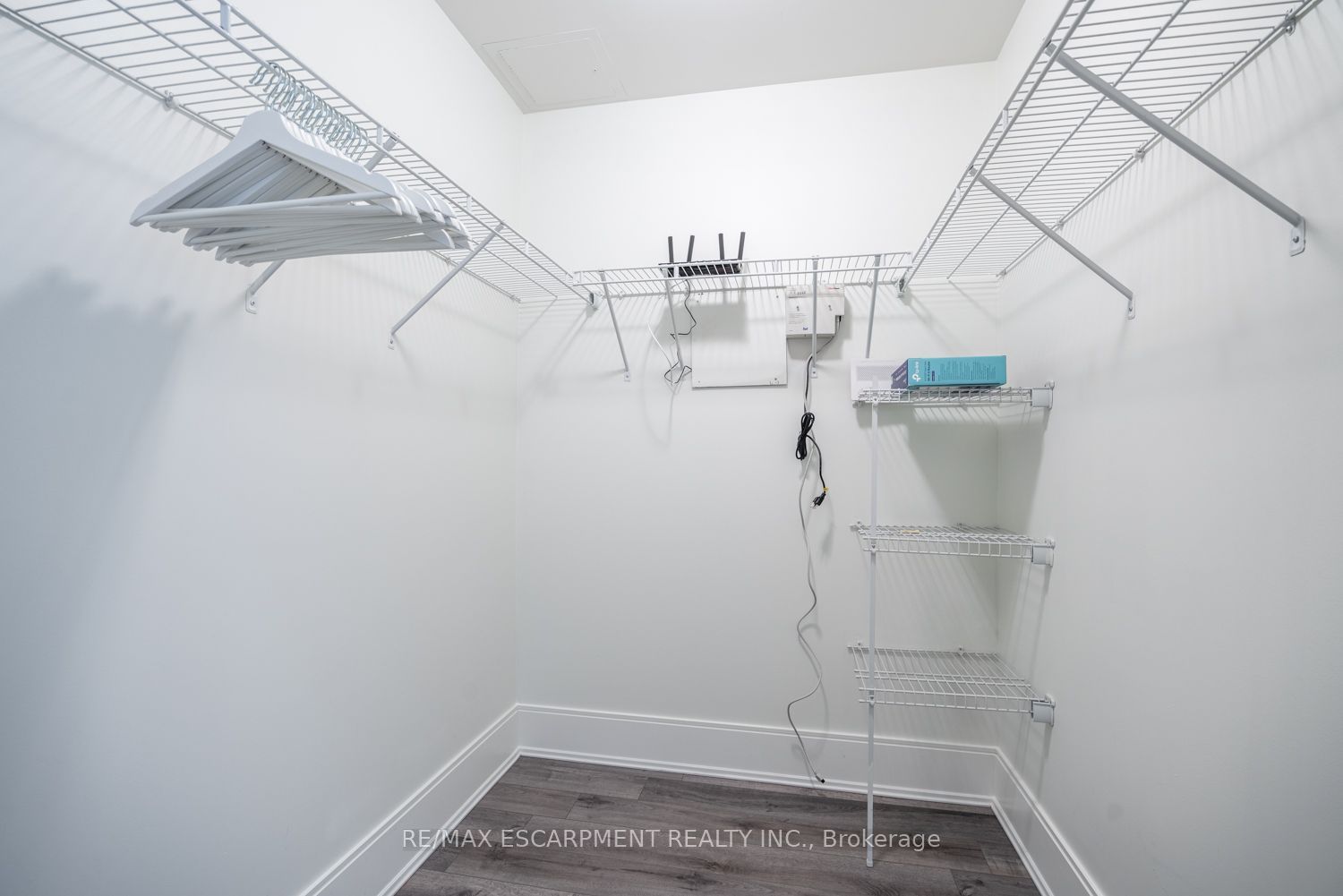 330 Burnhamthorpe Road Ph5 Property Photo 23