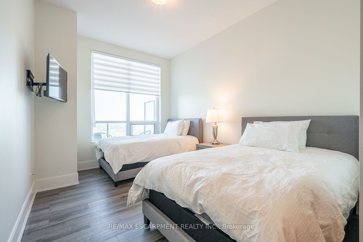 330 Burnhamthorpe Road Ph5 Property Photo 28