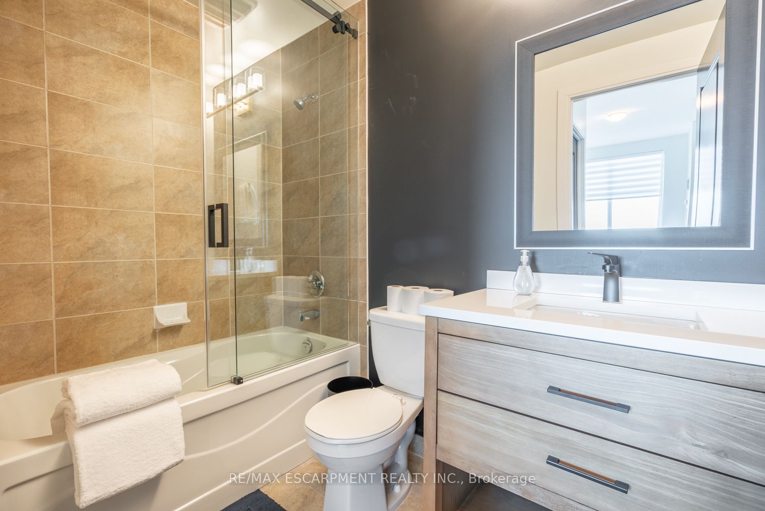 330 Burnhamthorpe Road Ph5 Property Photo 31