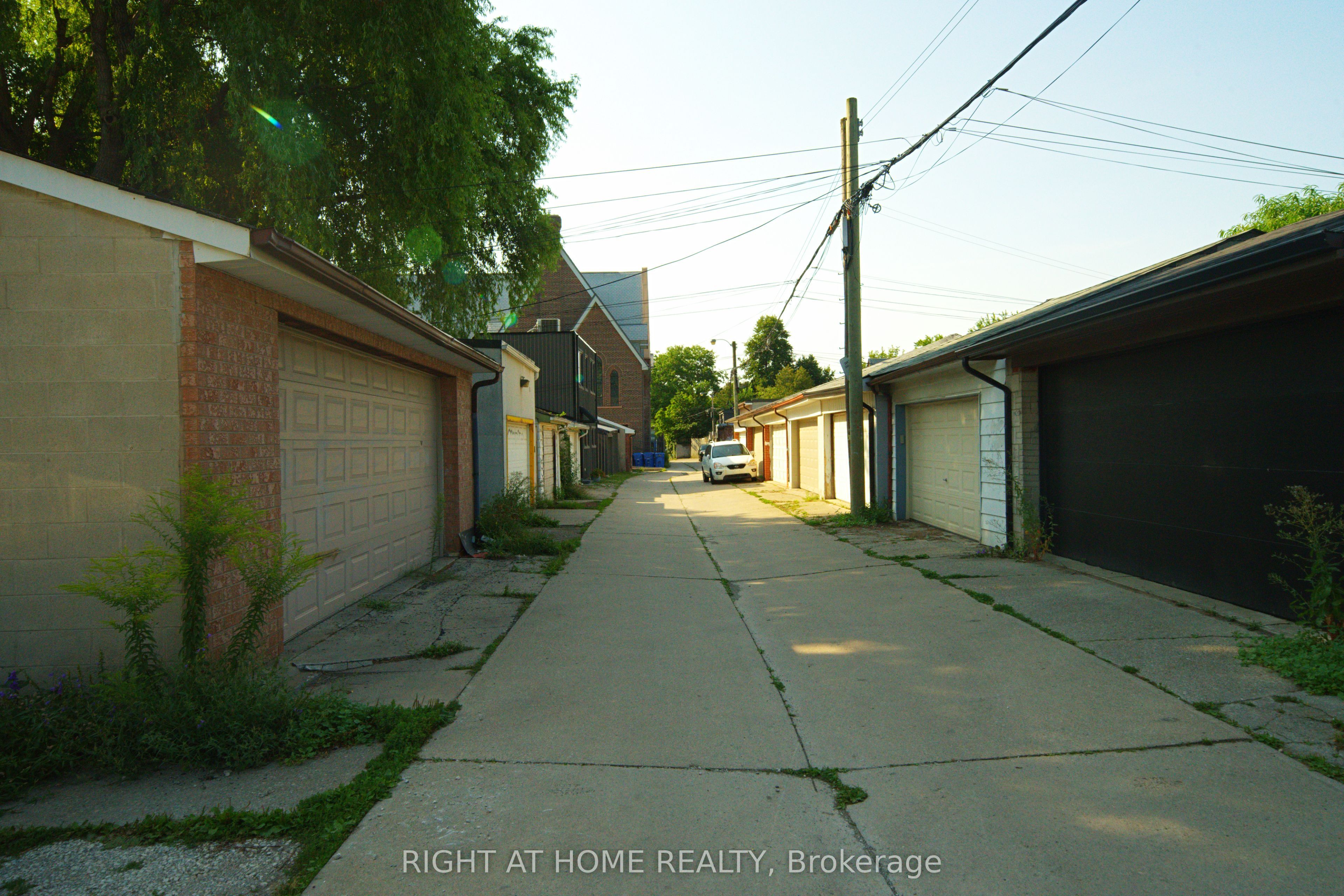 65 Salem Avenue Property Photo 21