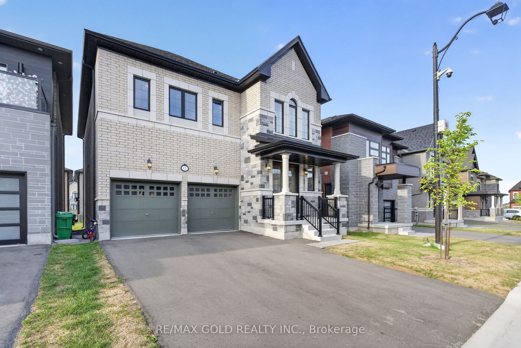 11 Keyworth Crescent Property Photo 3