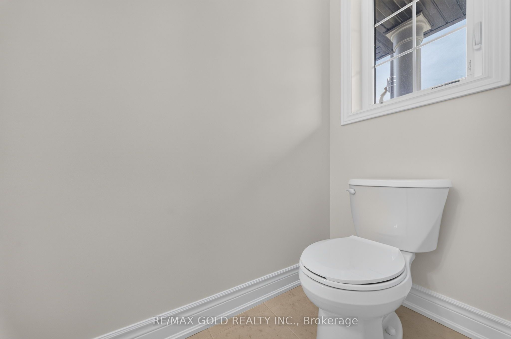 11 Keyworth Crescent Property Photo 9