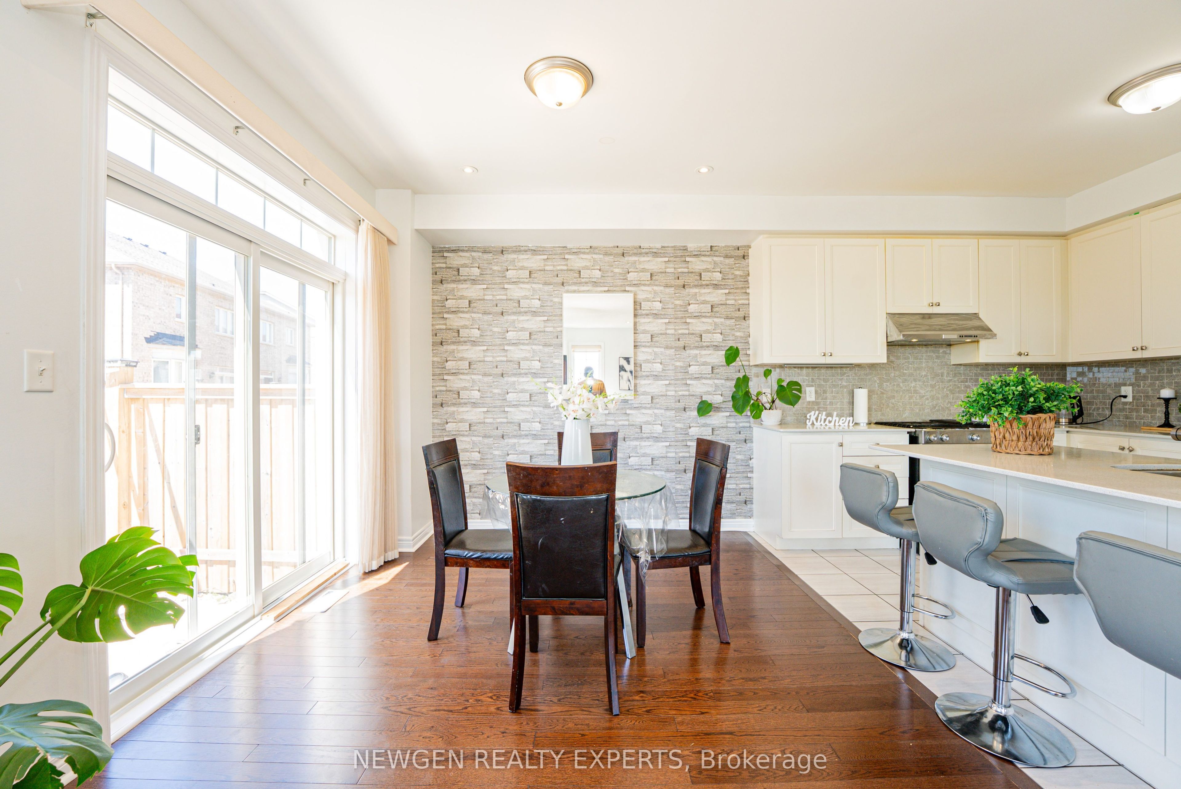 2 Rangemore Road Property Photo 19