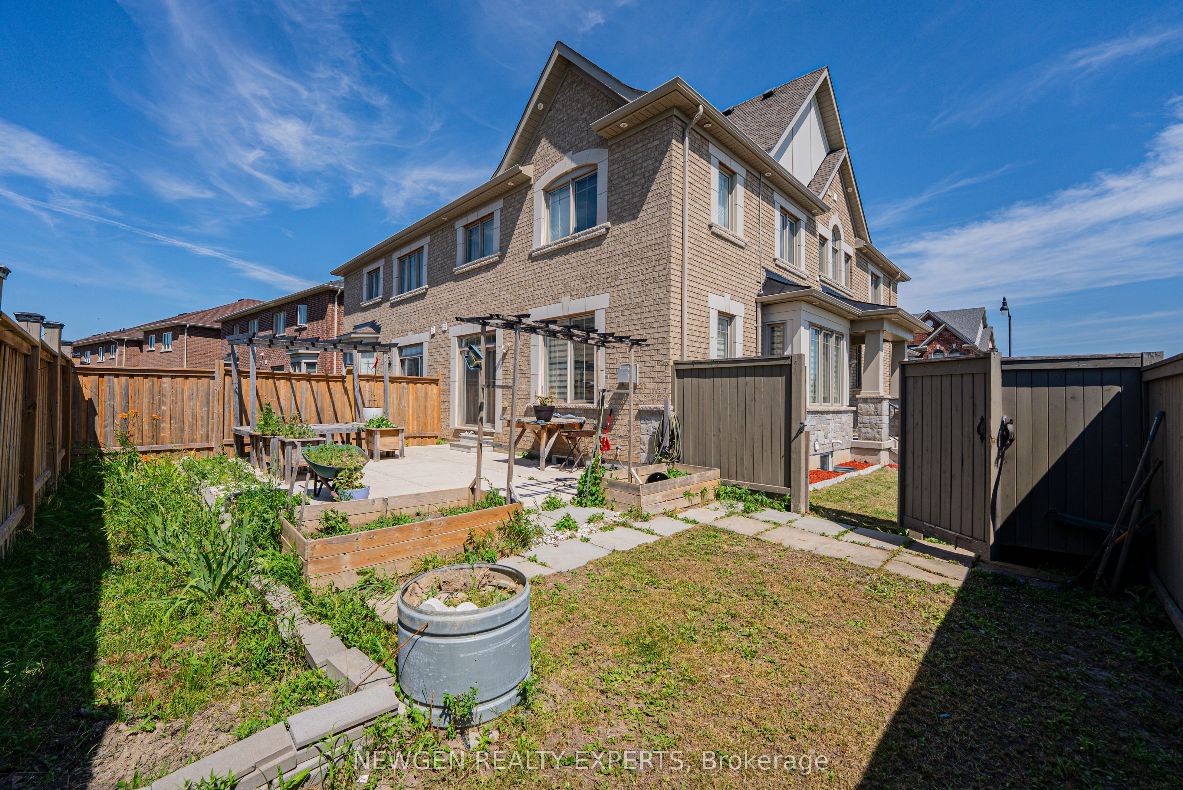 2 Rangemore Road Property Photo 45