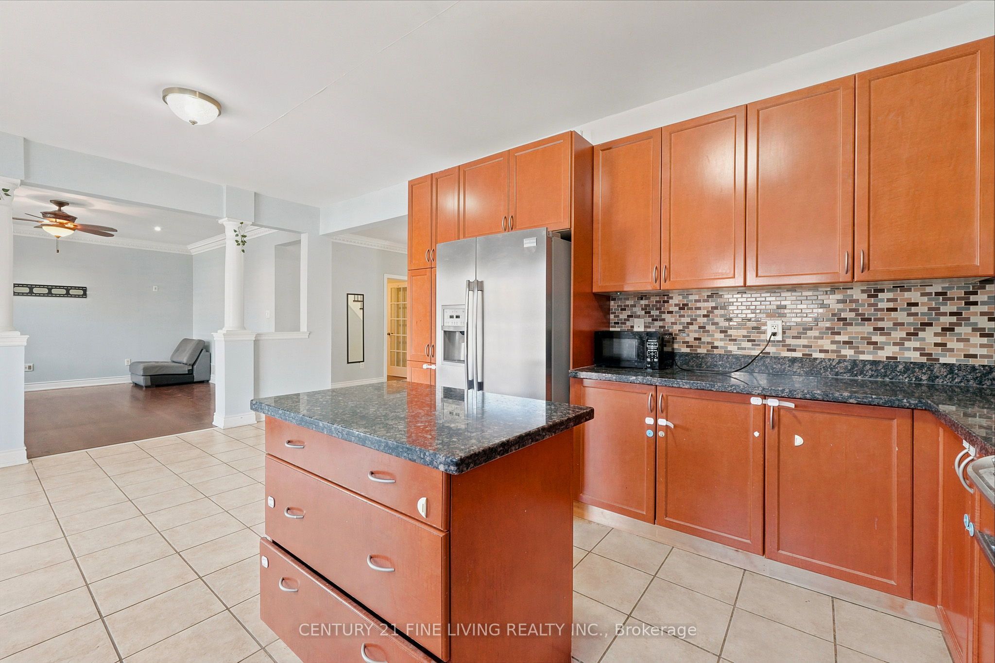 38 Eiffel Boulevard Property Photo 16