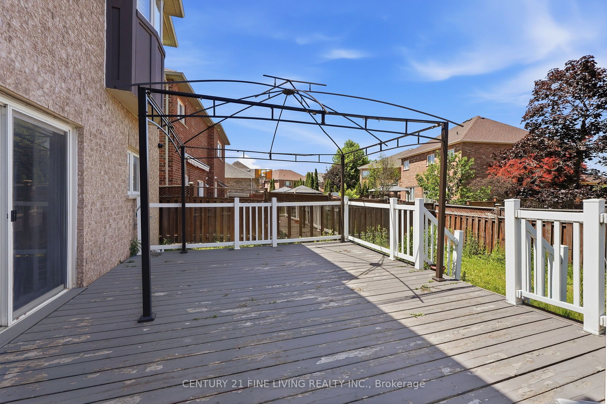 38 Eiffel Boulevard Property Photo 36