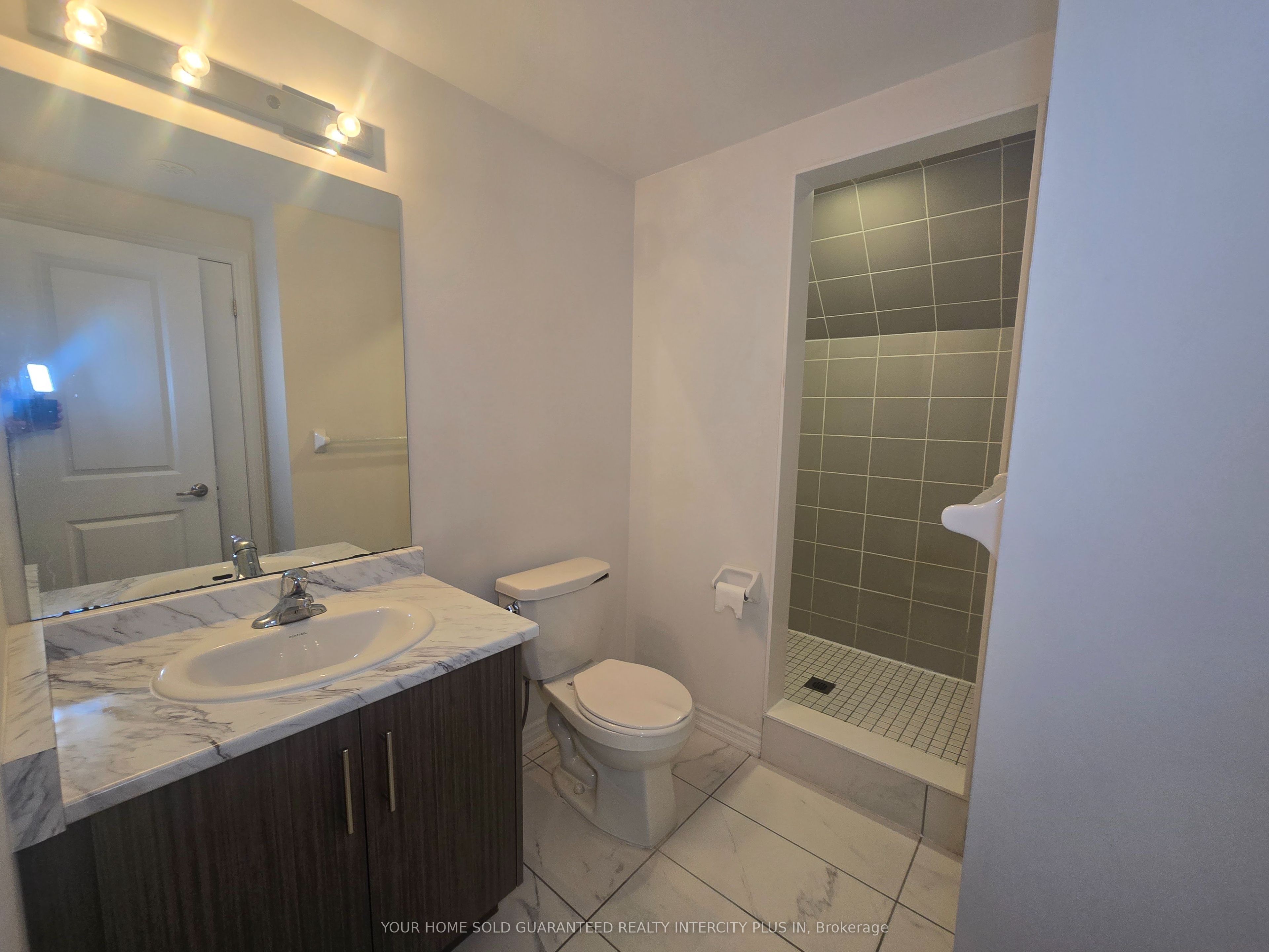 60 Halliford Place 702 Property Photo 10